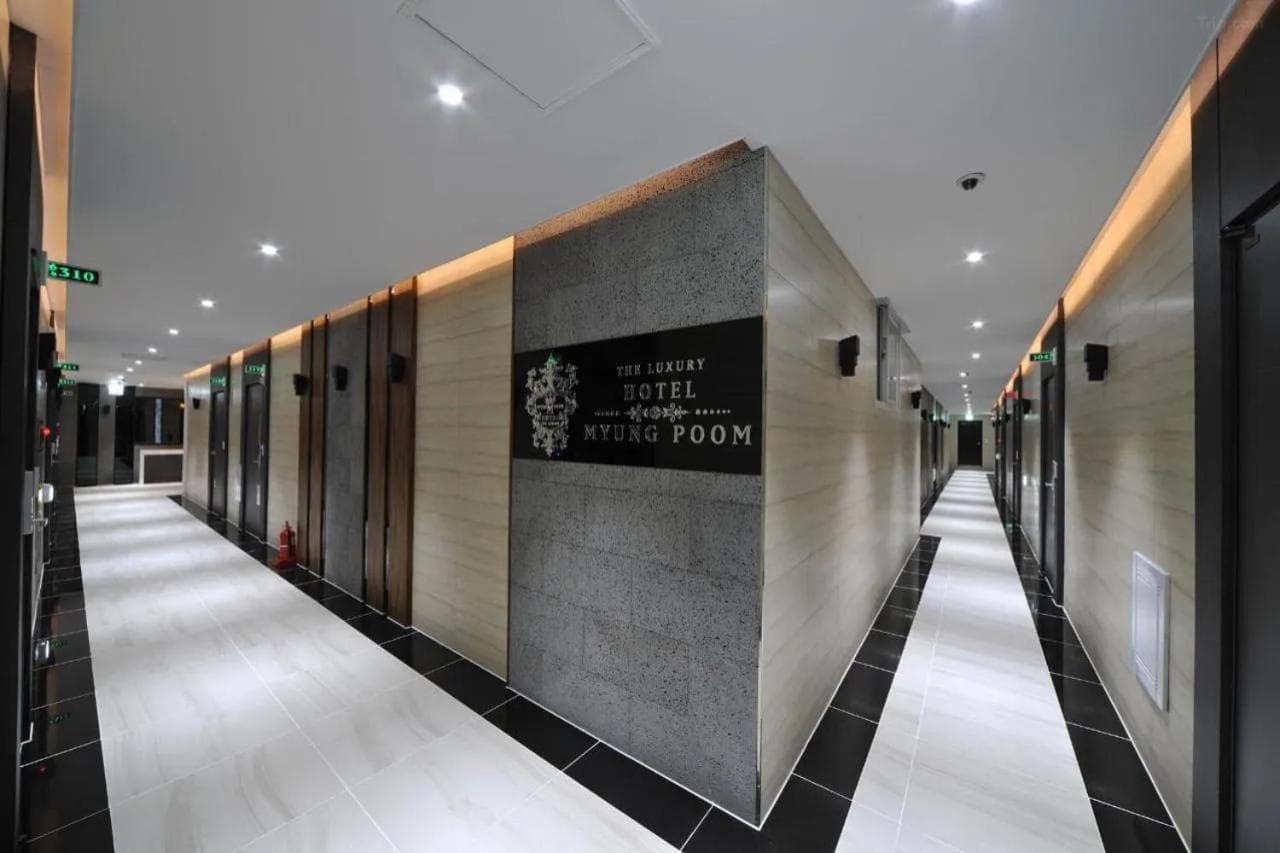 Mokpo Myeongpum Hotel photo 2
