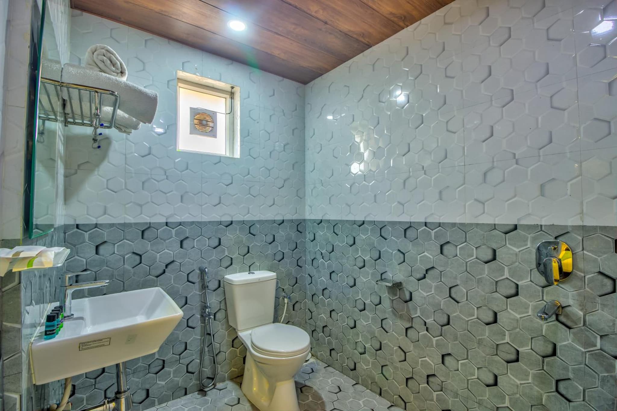 The Balaji inn Baga photo 2