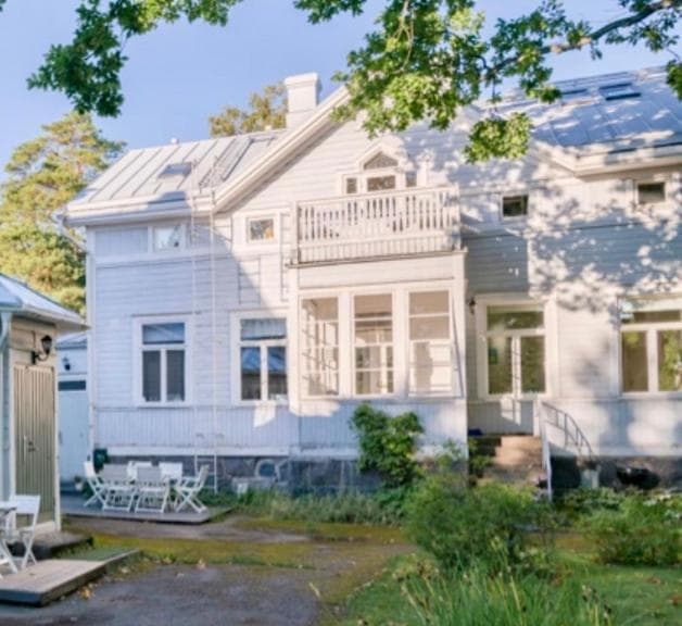 Miniluksus loma-asunto & parveke puuvillassa HUVILAPUISTOSSA
