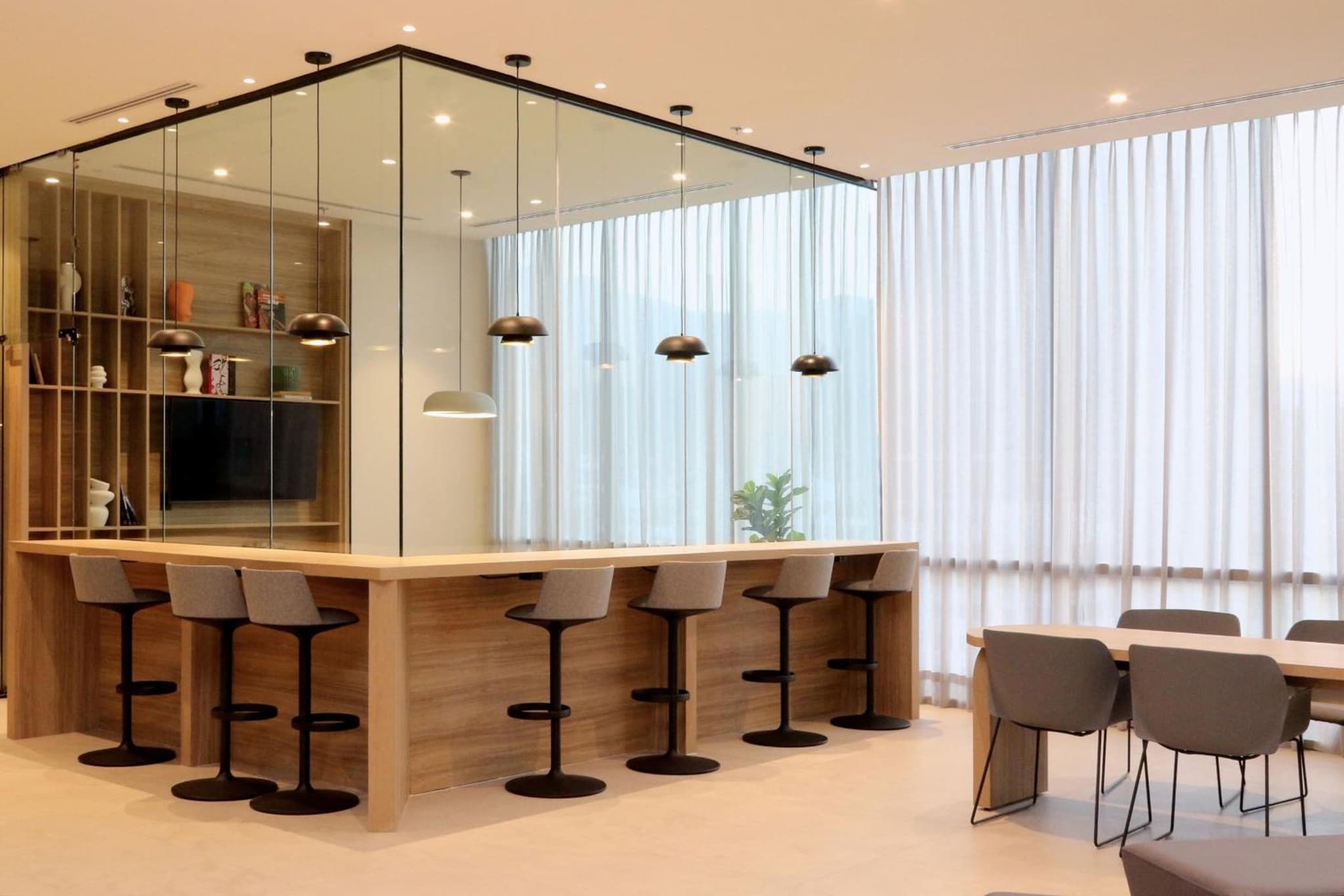 dining