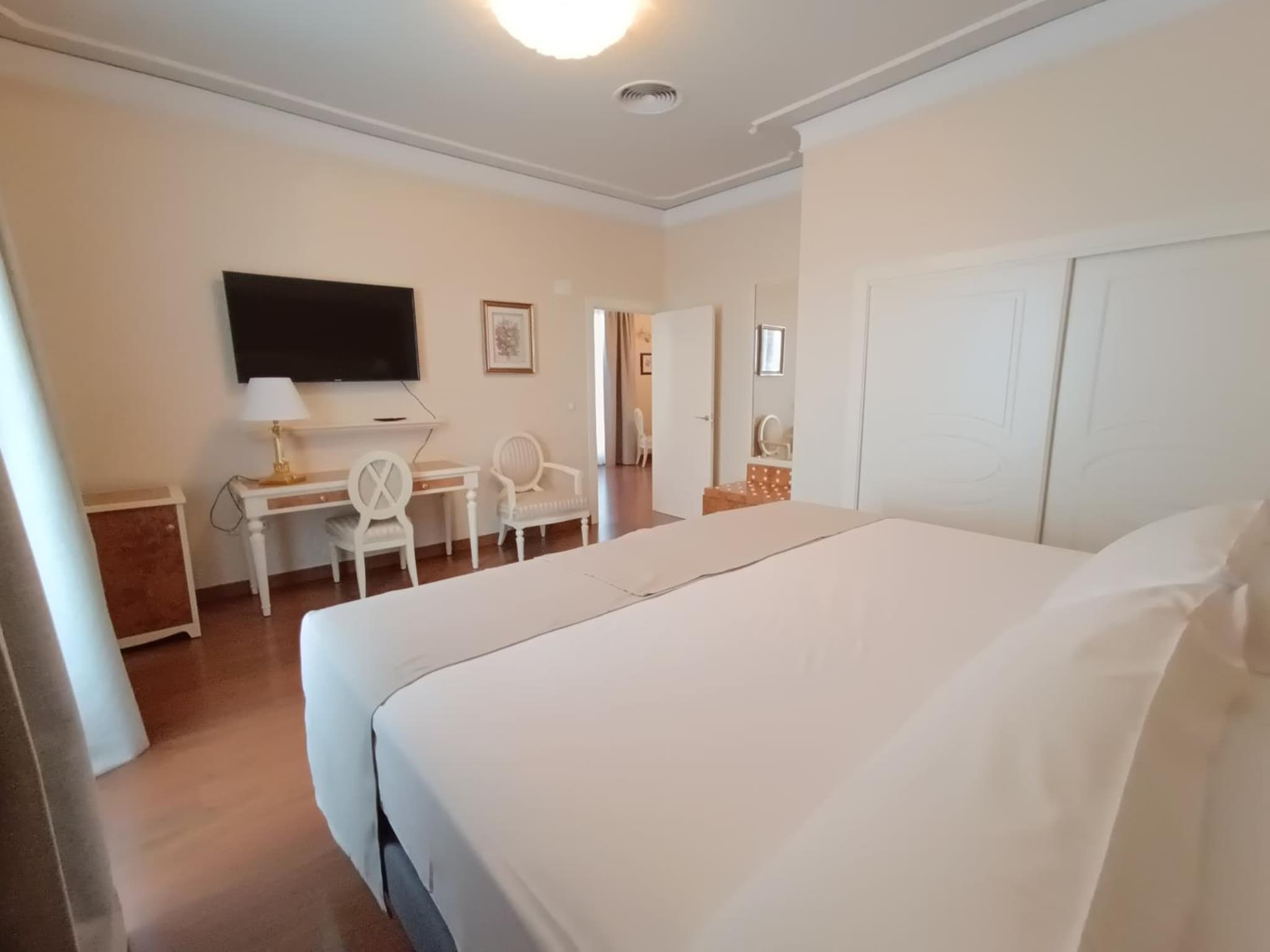 Hotel Bossh Alicia photo 6