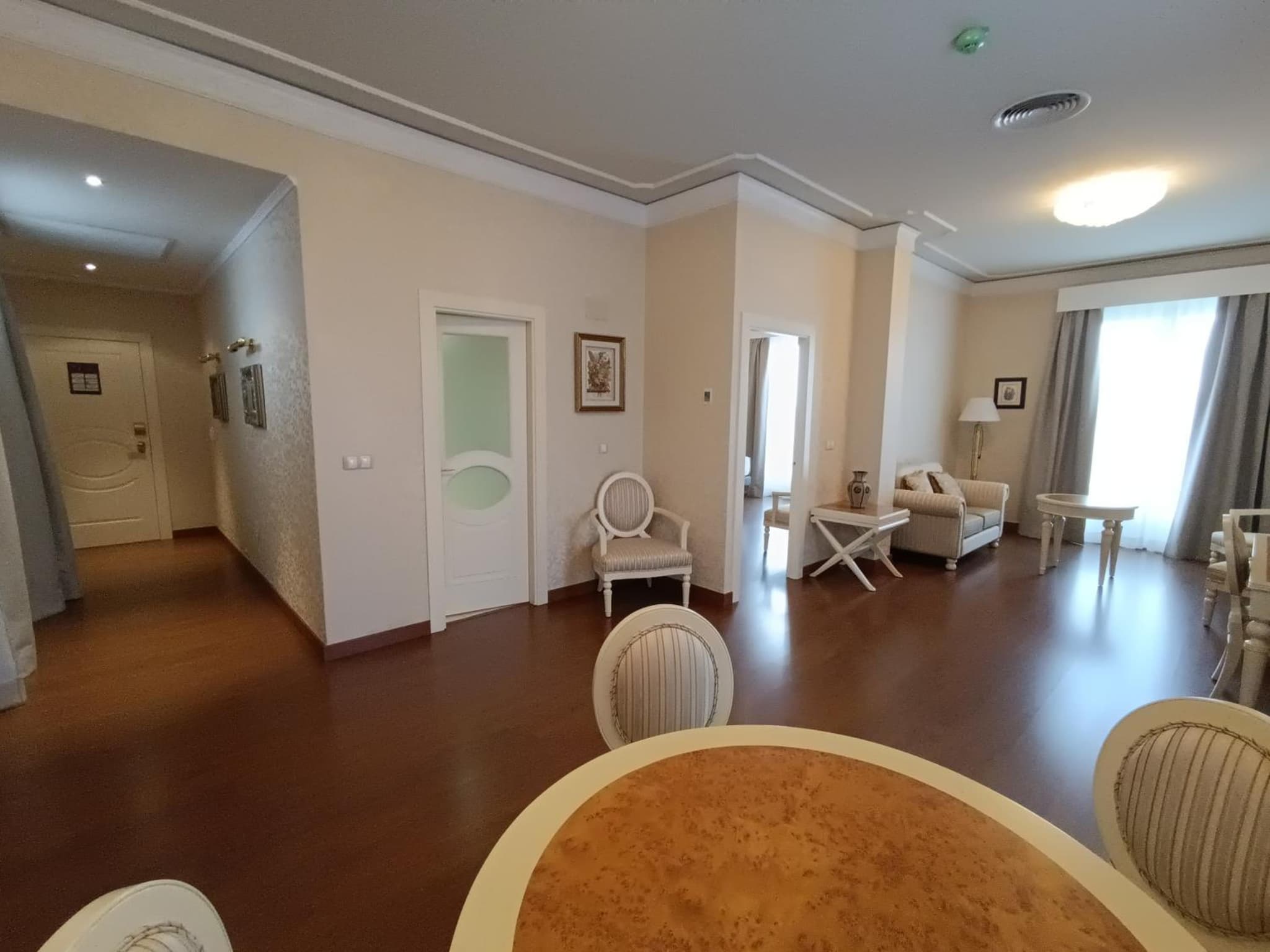 Hotel Bossh Alicia photo 7