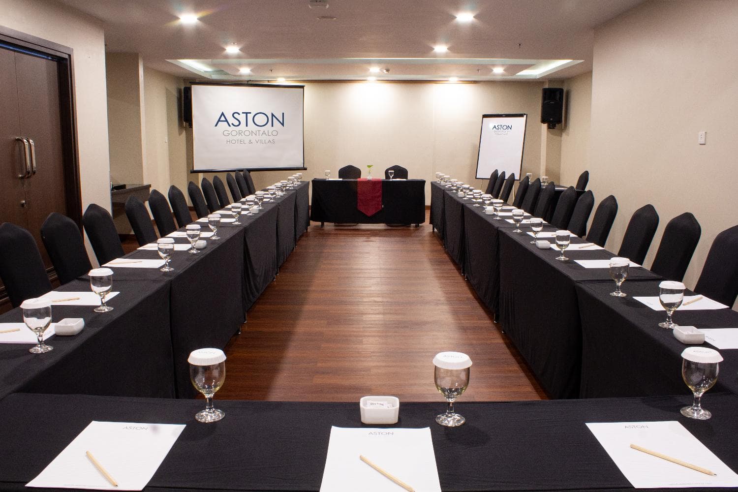 Aston Gorontalo Hotel & Convention Center photo 4