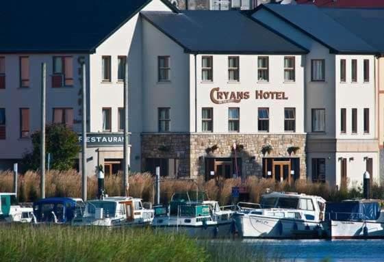Cryans Hotel photo 5