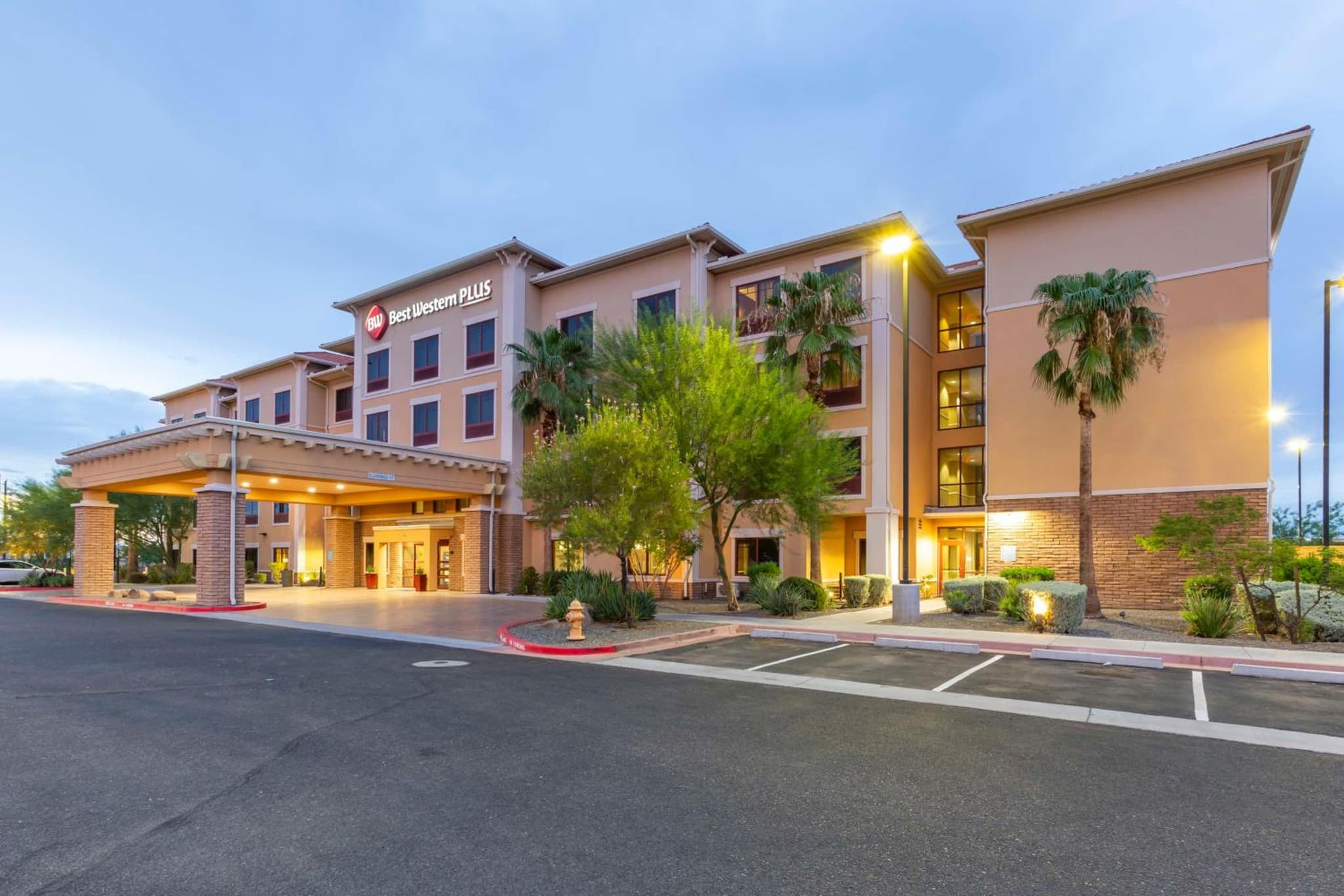 Best Western Plus Chandler Hotel & Suites photo 6