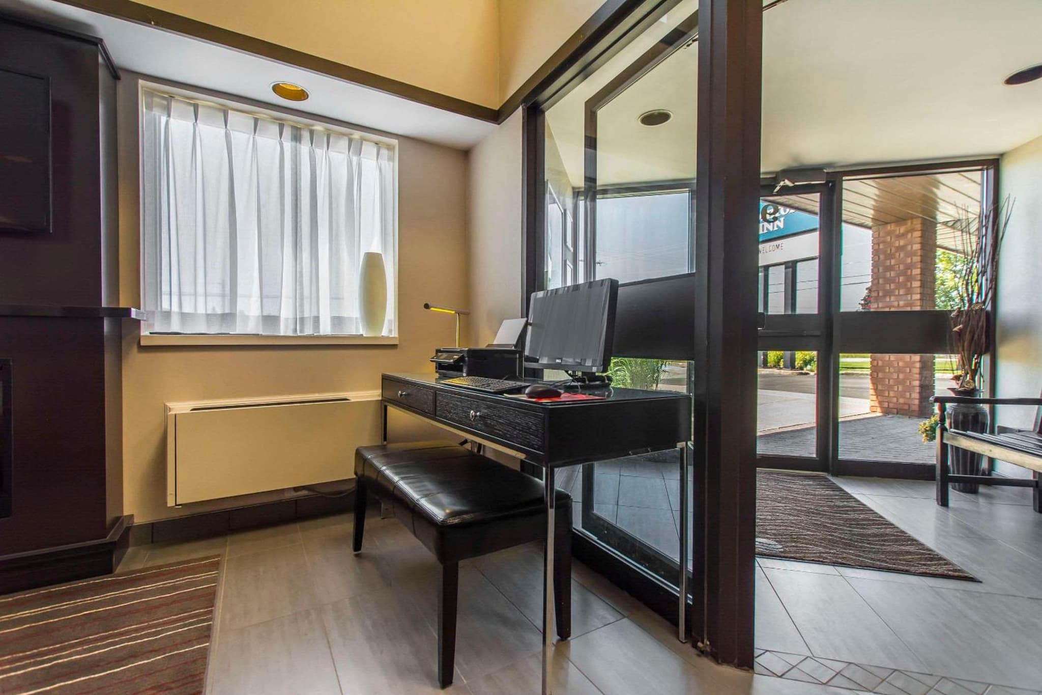 Comfort Inn photo 4