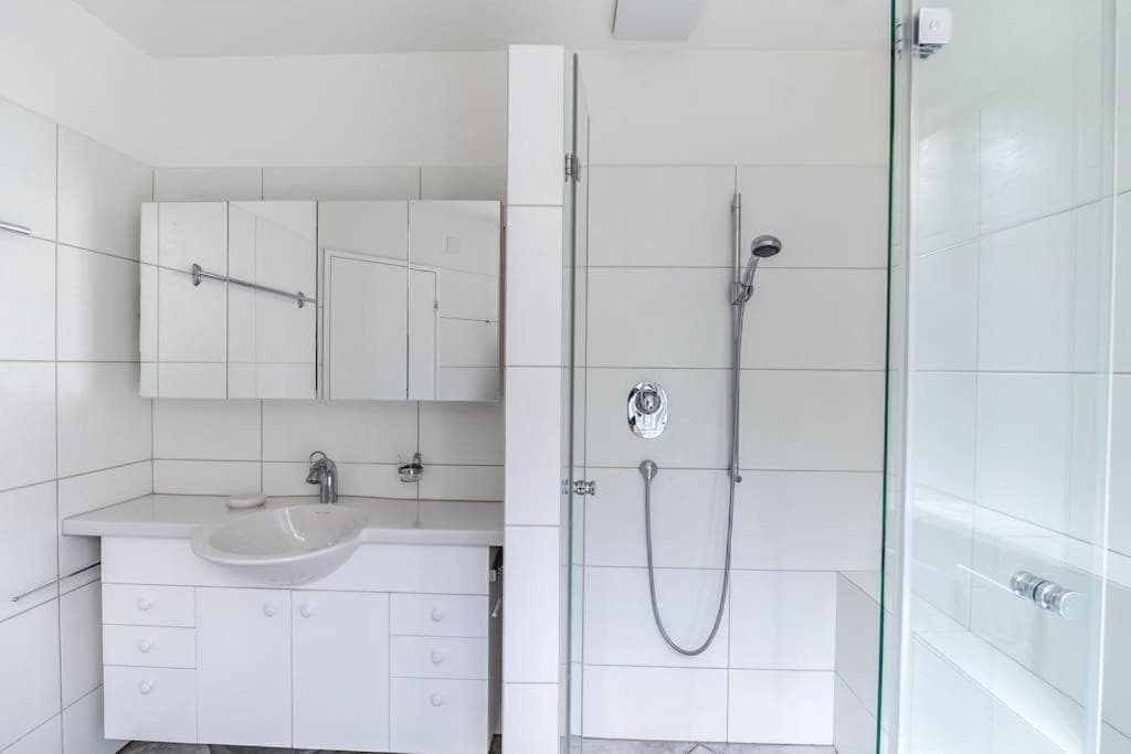 1BR executive apartment - Mainau 5 photo 9