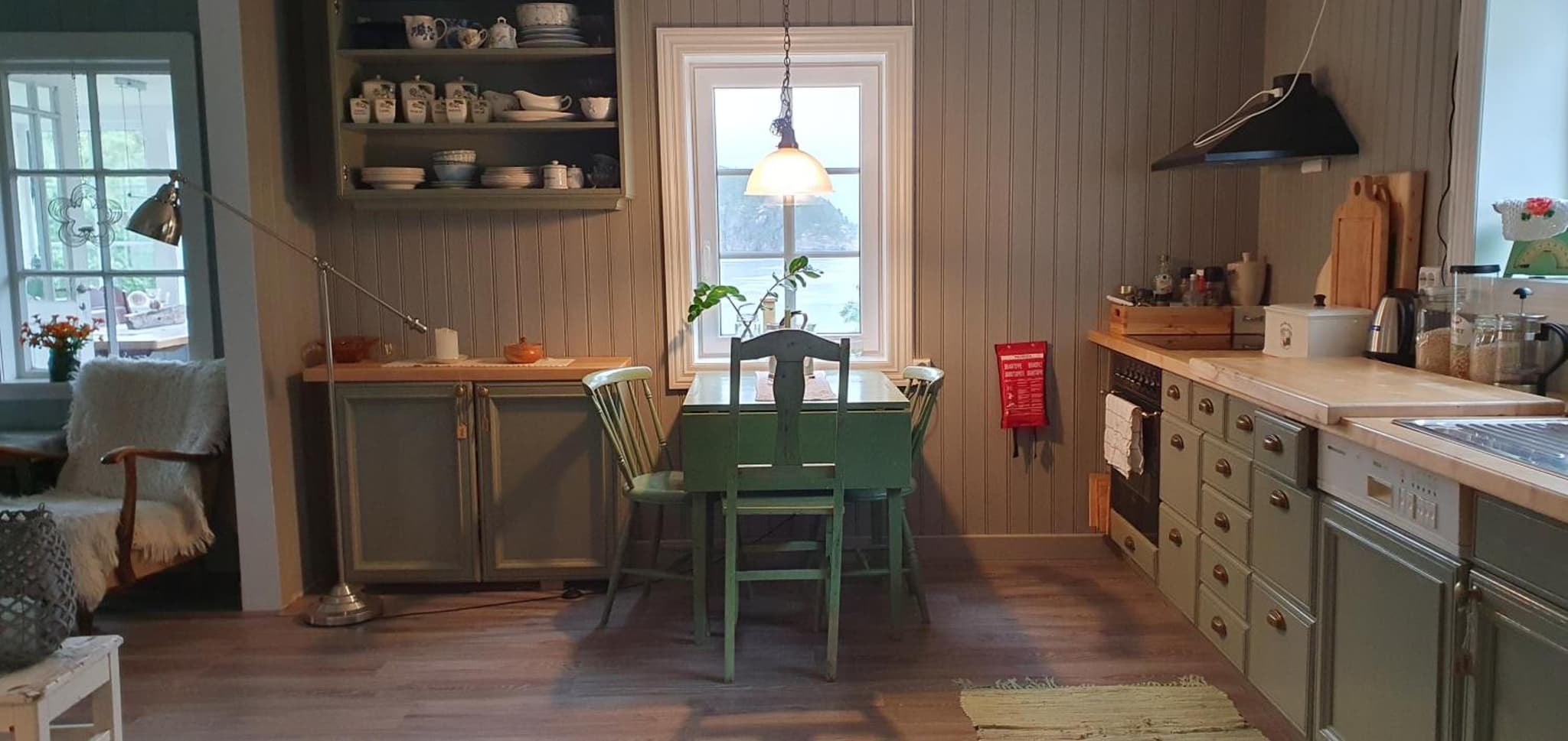 Hus ved sjøen 4 soverom 10 gjester photo 8