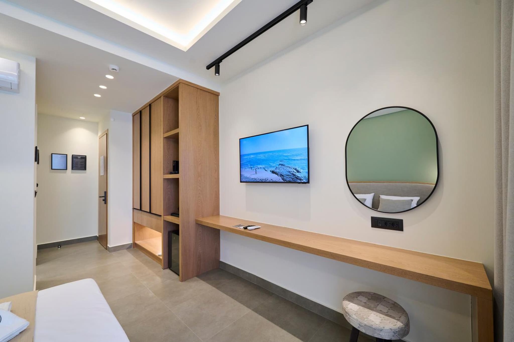 Monarco Executive Rooms photo 9