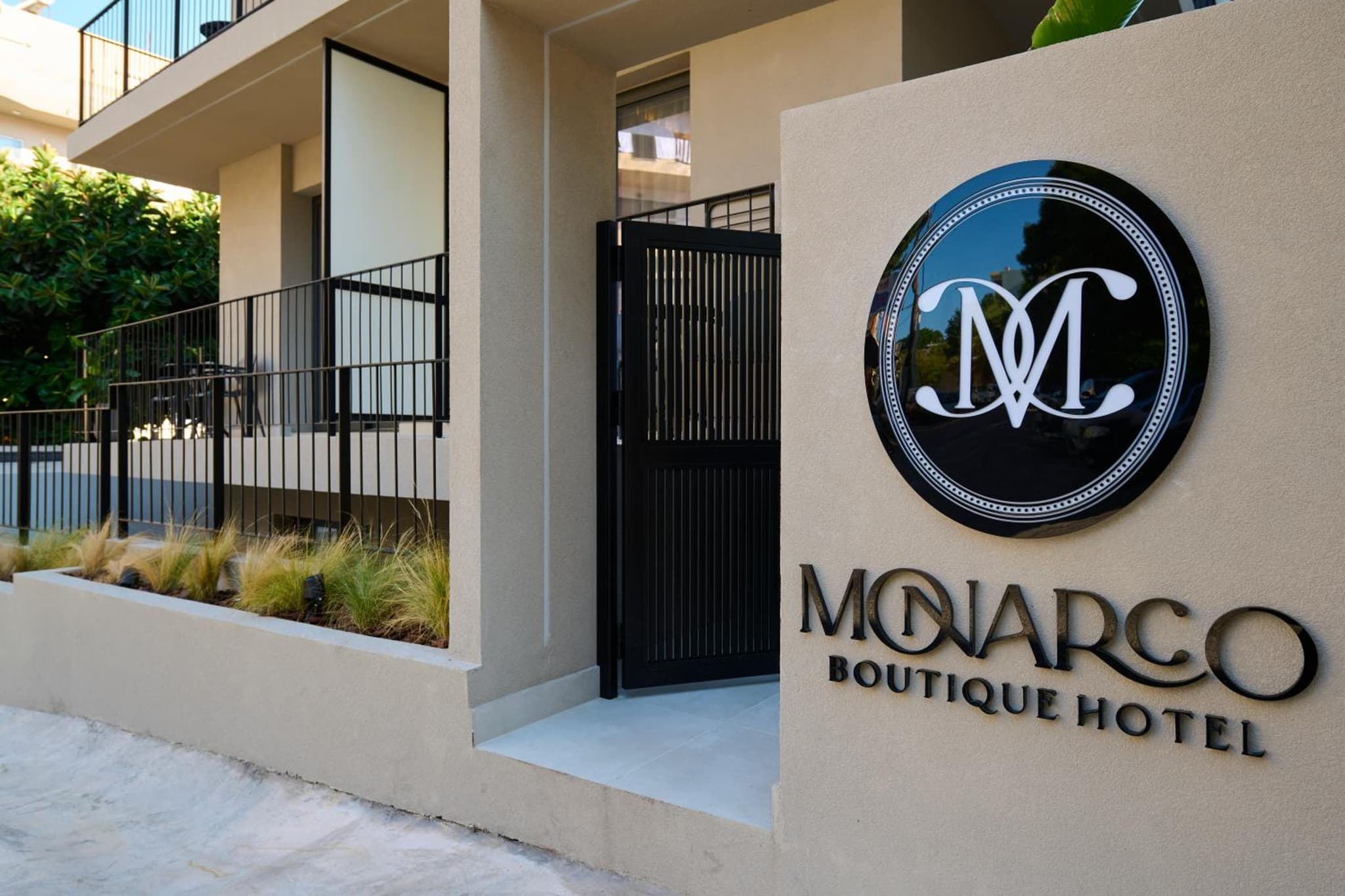 Monarco Executive Rooms photo 8
