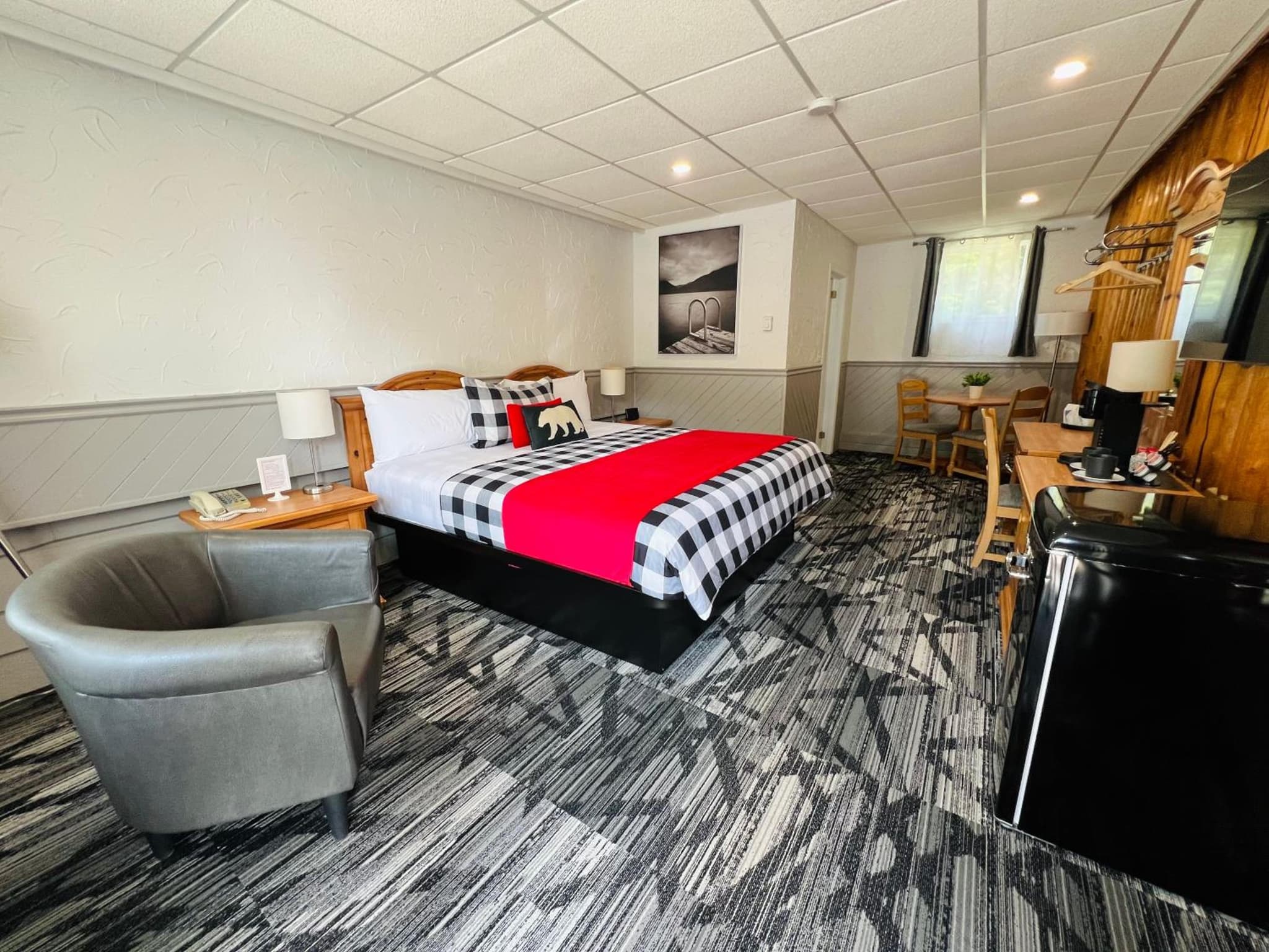 Mystic Isle Motel photo 6