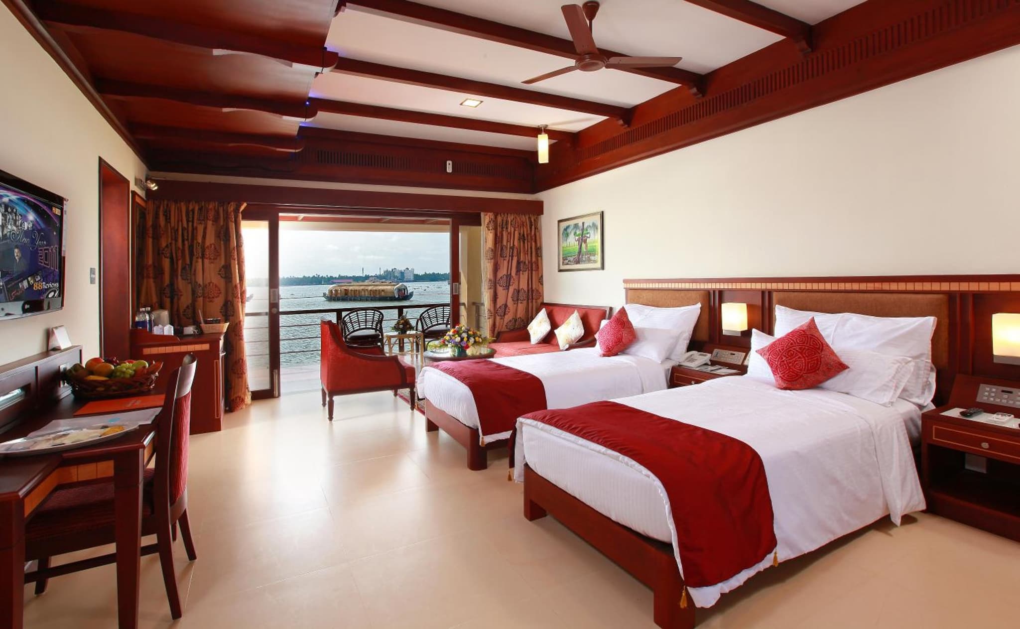 Sterling Lake Palace Alleppey photo 4
