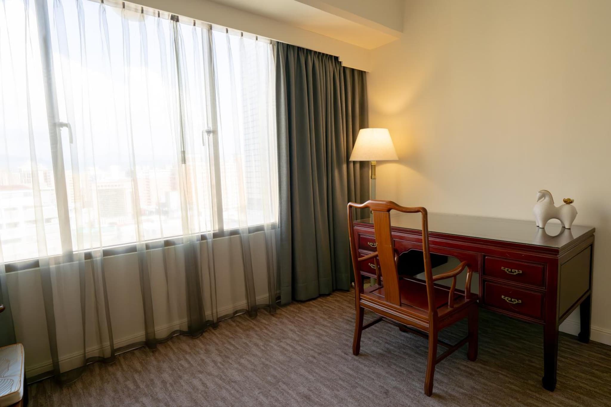 T Hotel photo 8