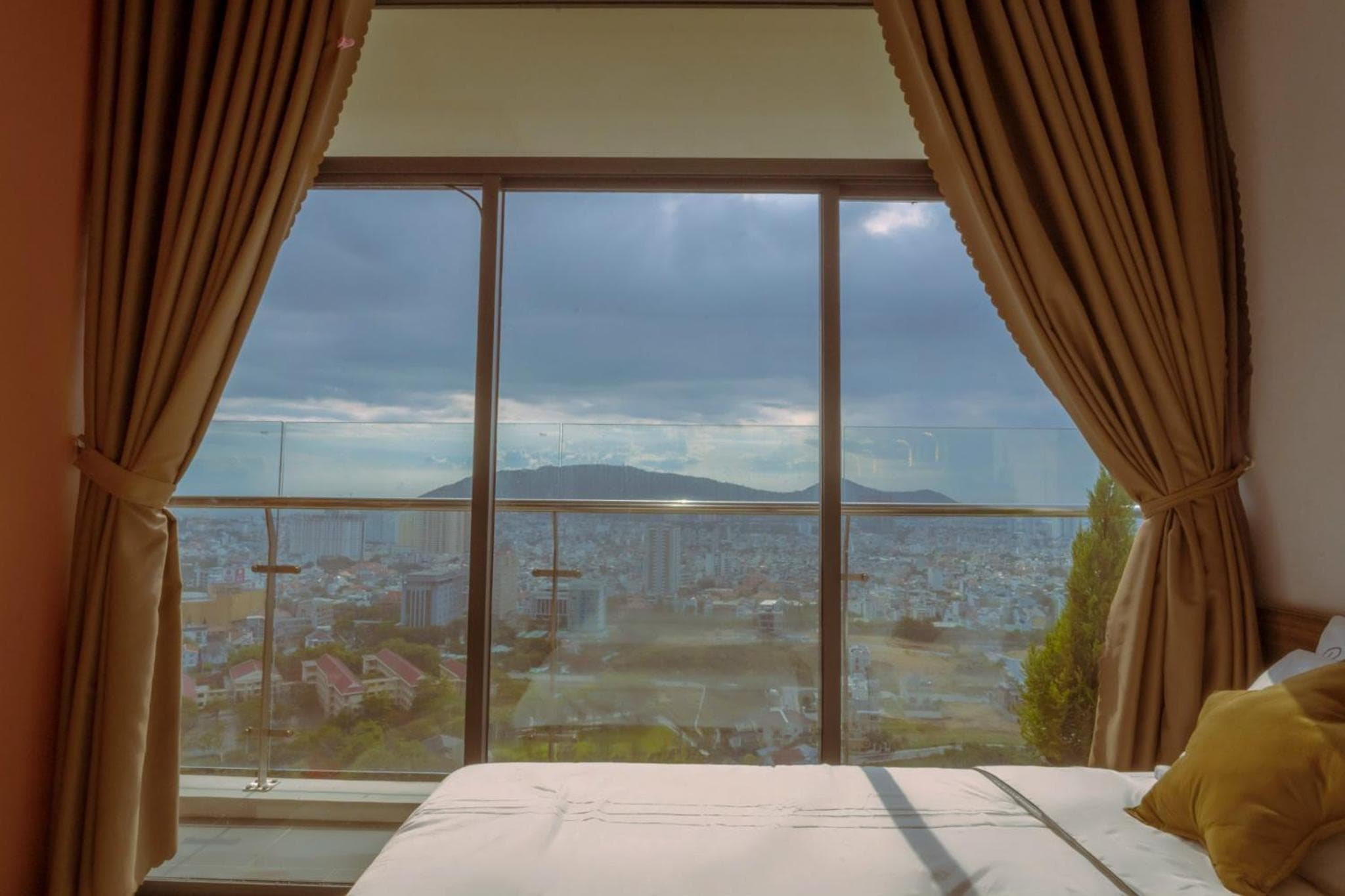 CSJ Vũng Tàu Tower Apartment - BeachFront, Central Location photo 6