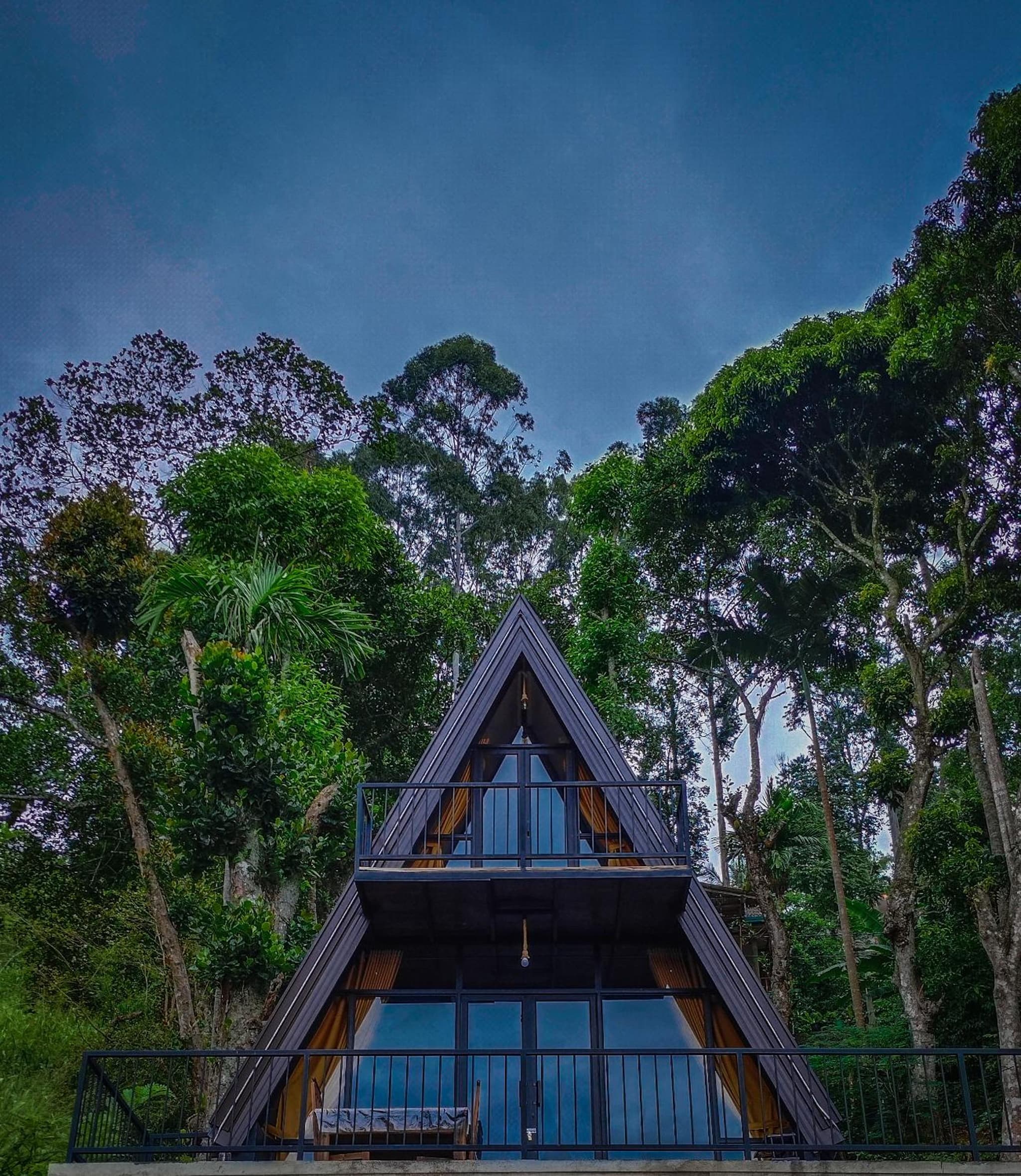 White Moon Cabin & Cottage photo 6