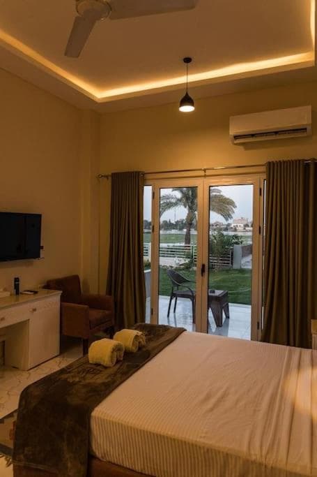 Royal Nile Suites - Nile View 2 photo 2