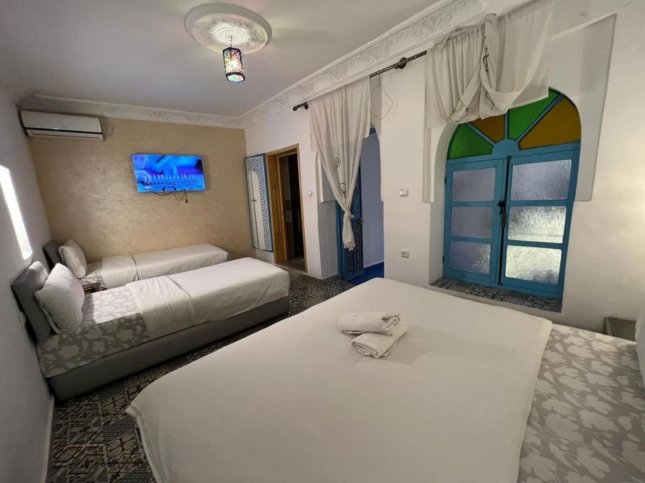 hotel room