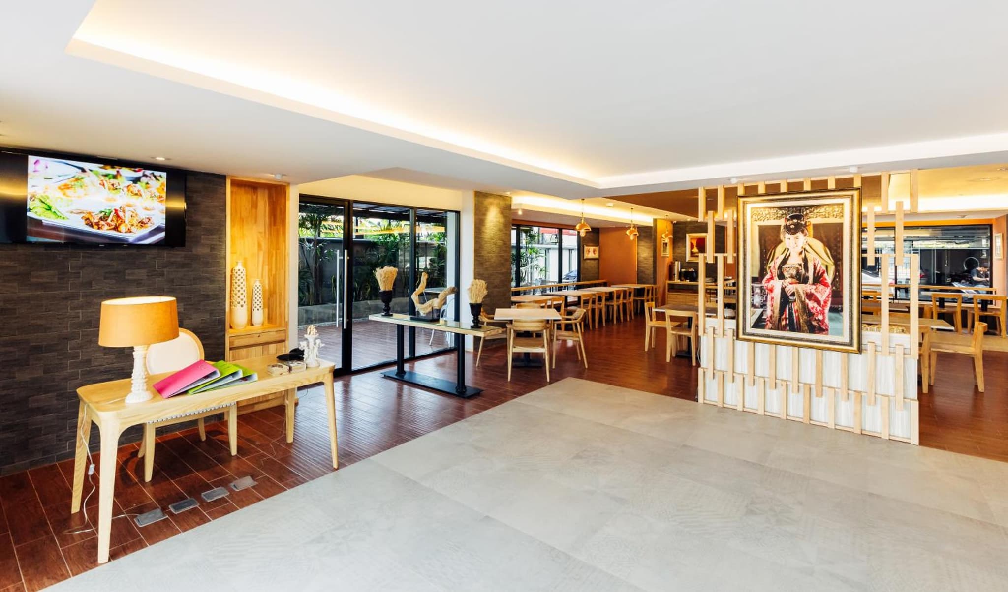 Baron Residence Bangkok photo 5