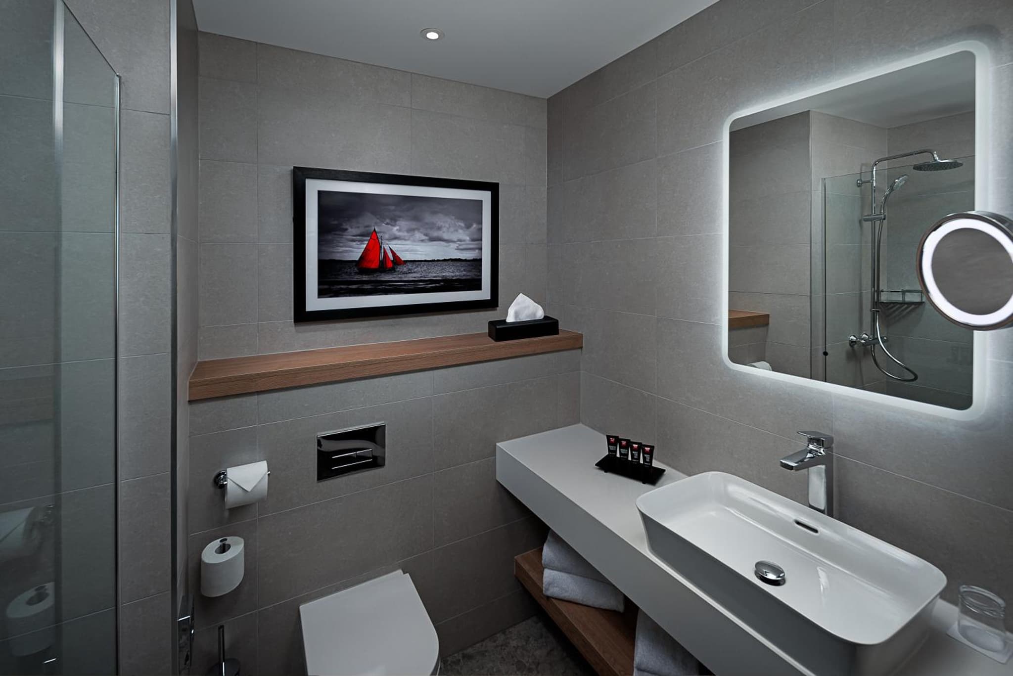 Radisson RED Galway photo 3