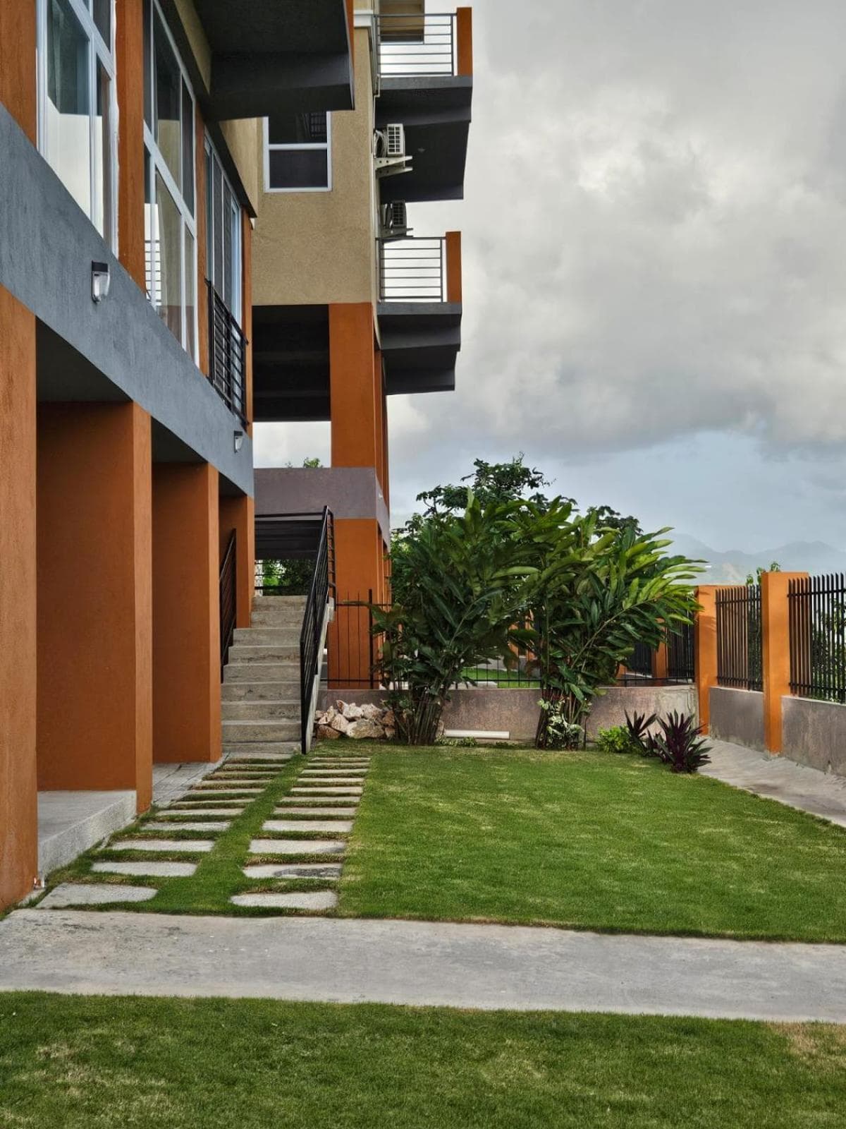 City Scape Serenity Kingston photo 9
