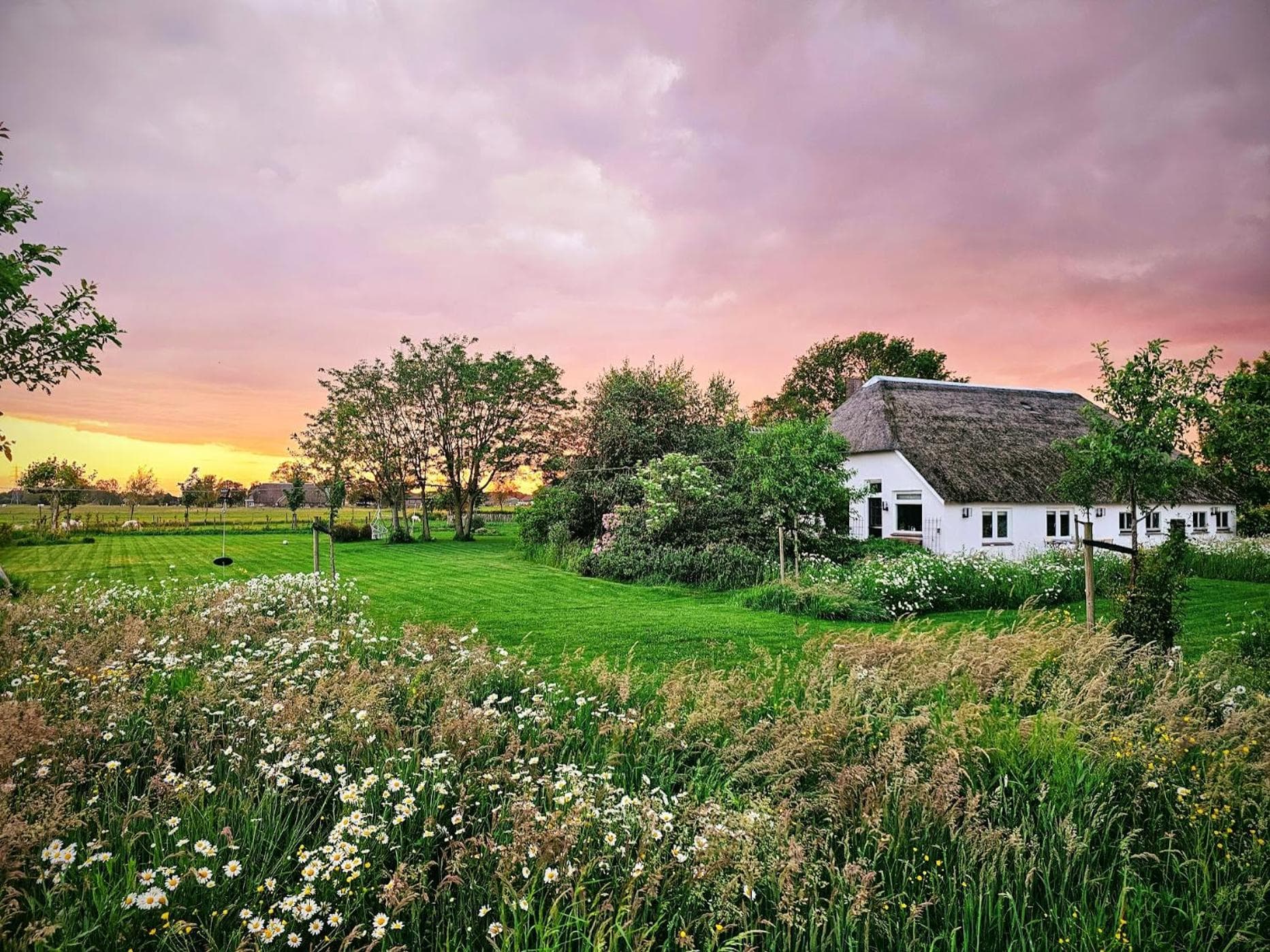 Stijlvolle woonboerderij photo 2
