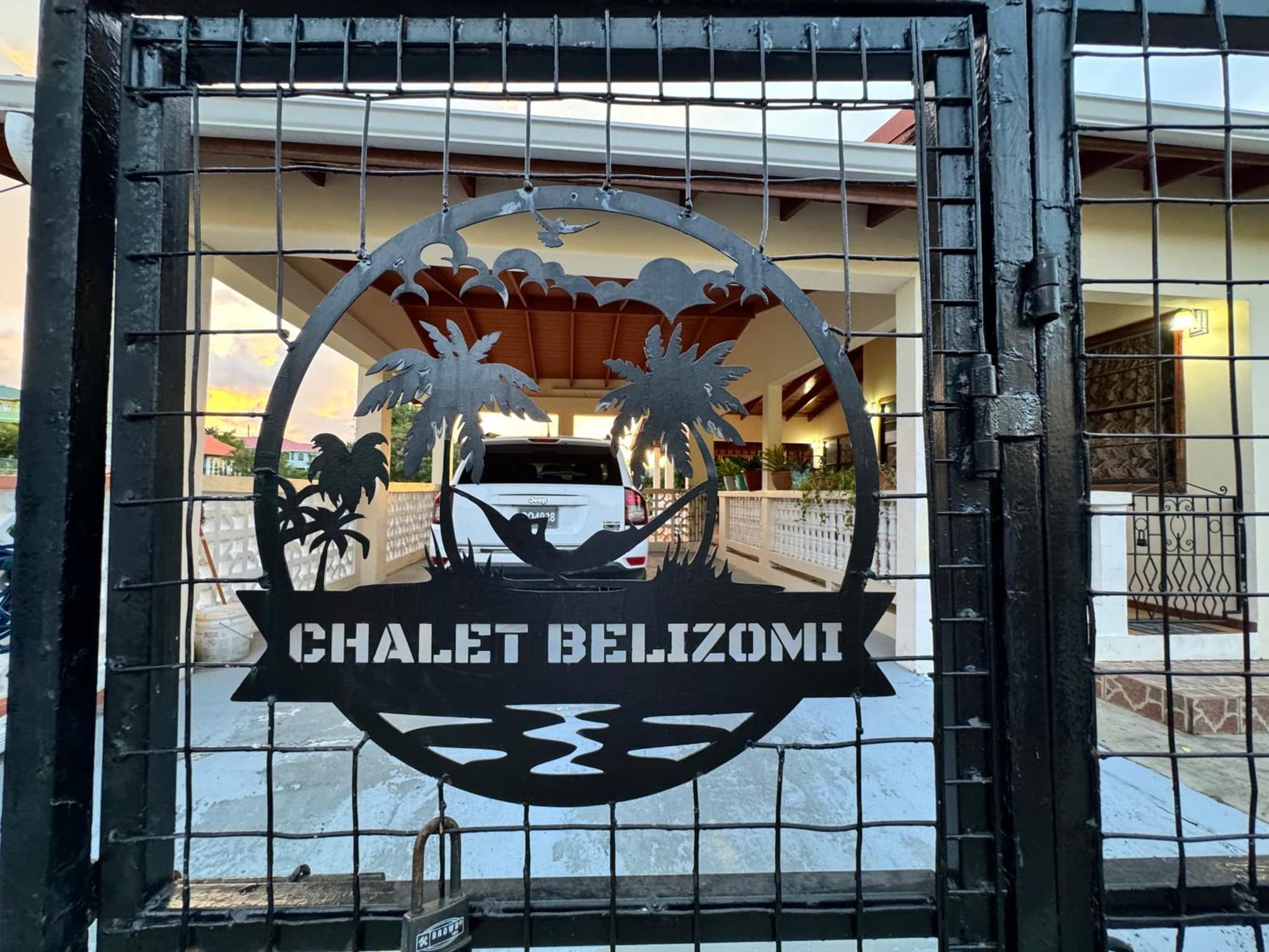 Chalet Belizomi - La Rose Room photo 3