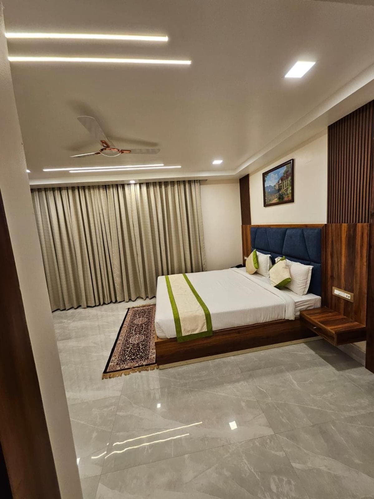 HOTEL MAA LAXMI PALACE photo 2