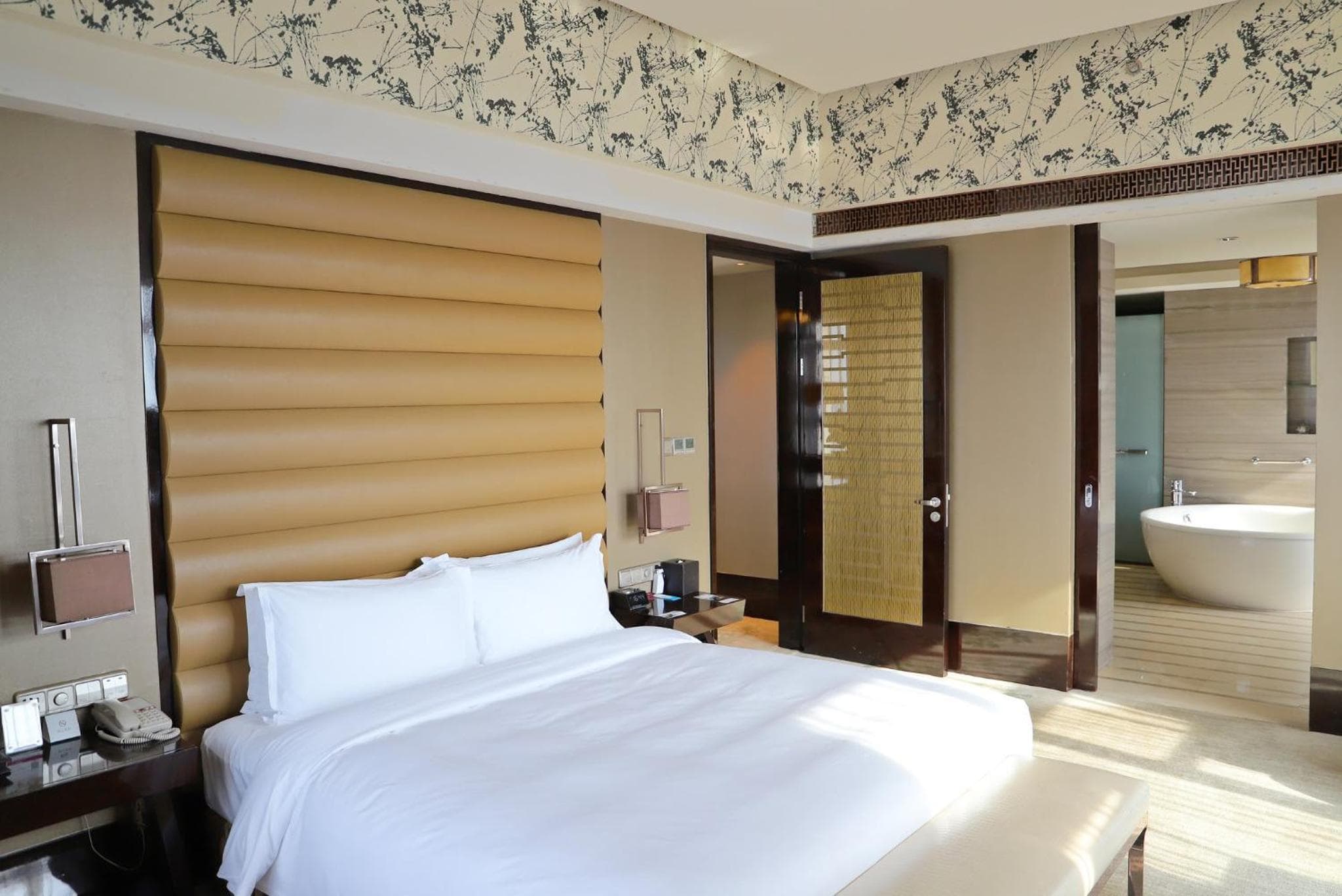 Crowne Plaza Hefei by IHG photo 4