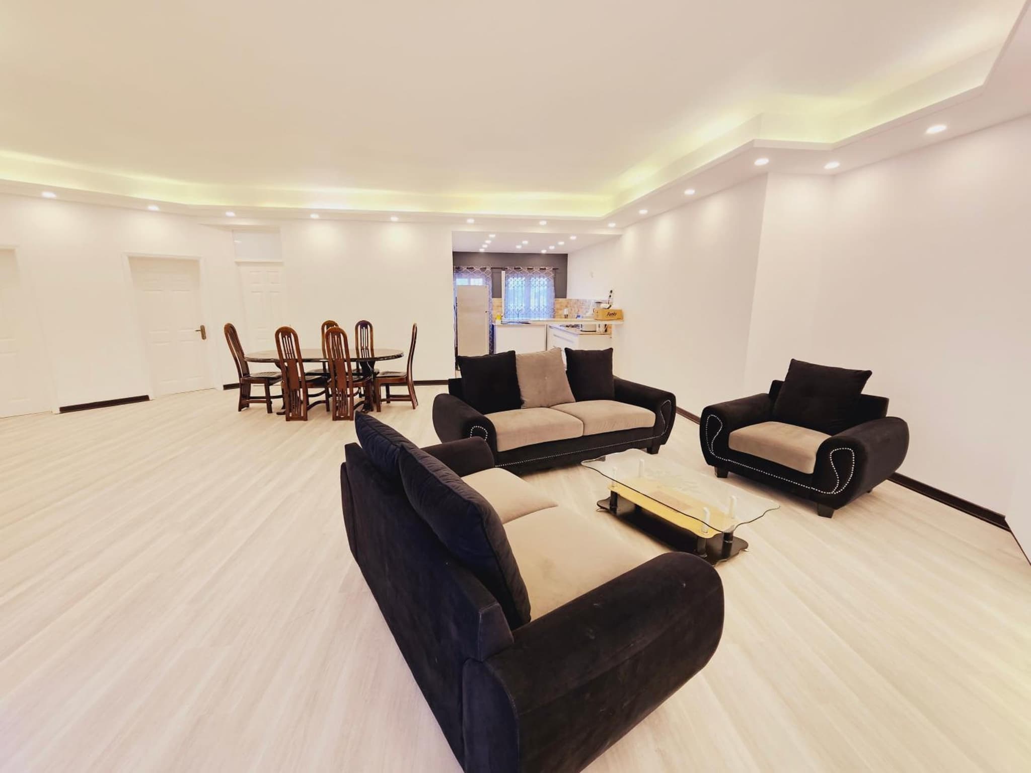 Paradise island apartments photo 4