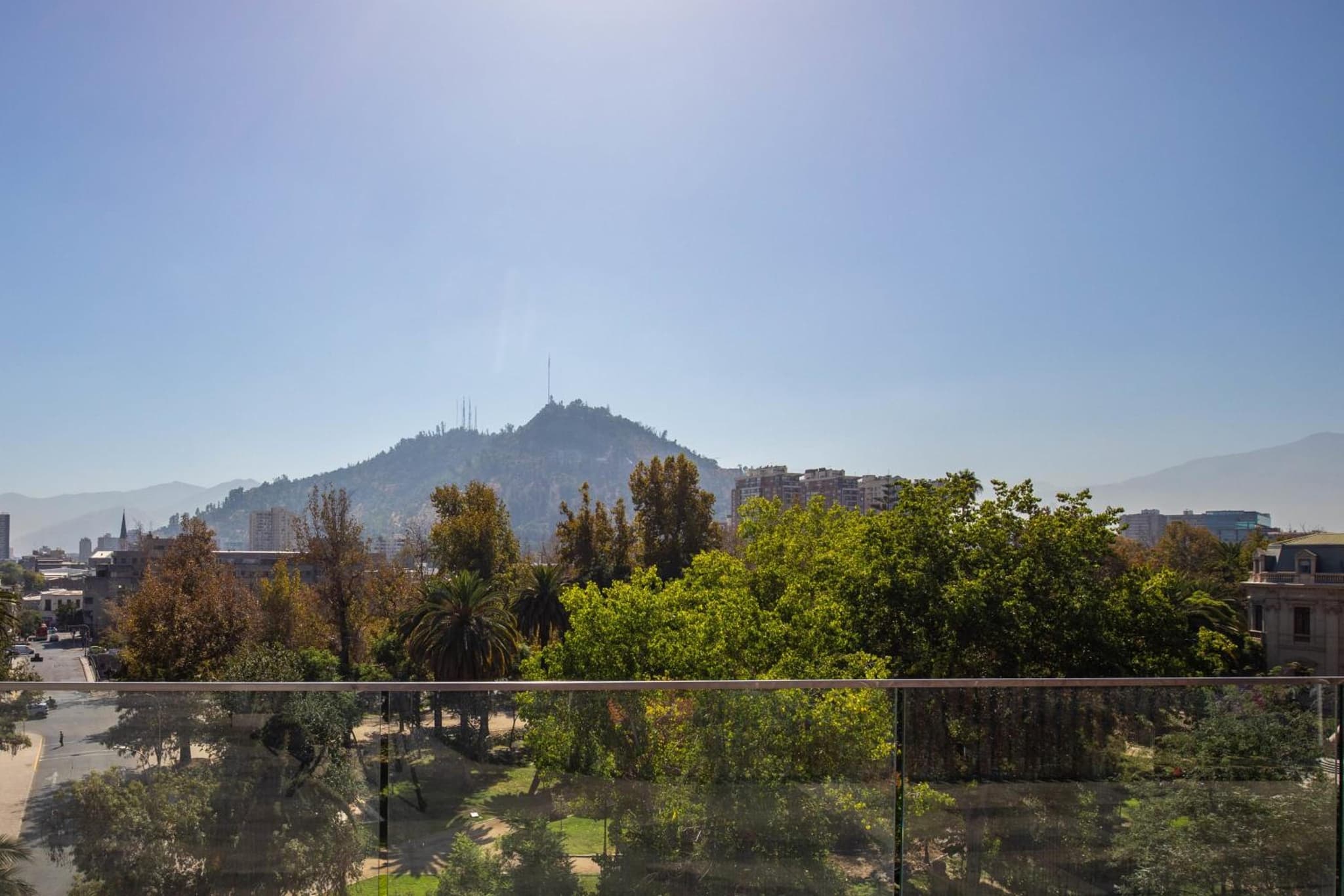 HOM I Moderno y Comodo 2D2B con Increible Vista Stgo photo 4