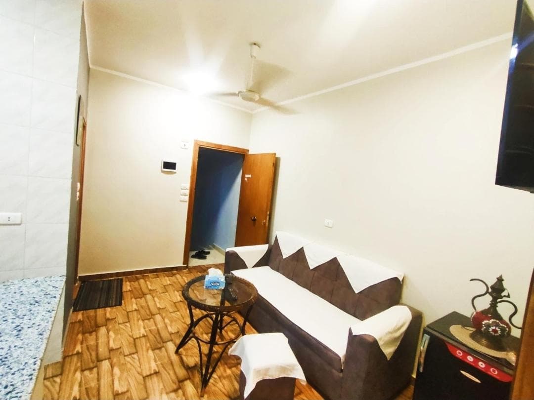 Azazi house photo 8