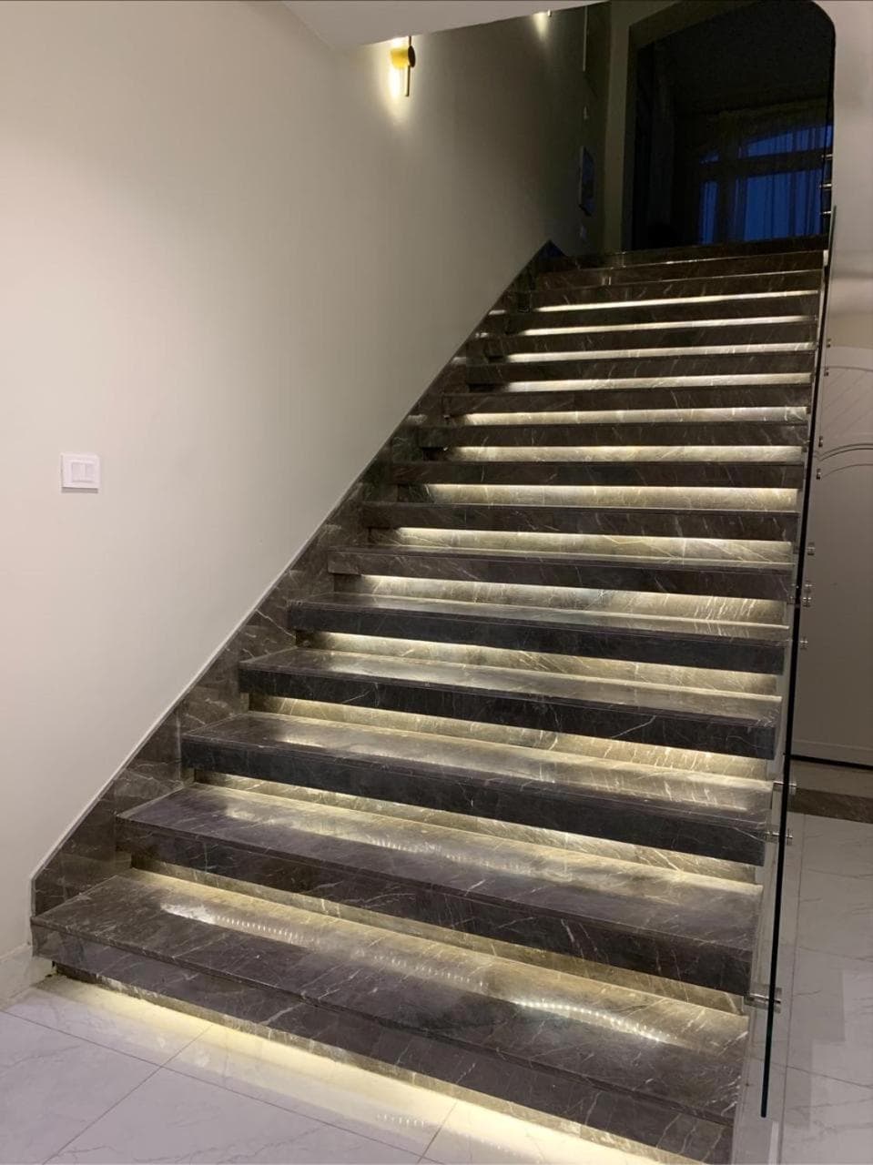 Scenic Lakefront Villa Escape photo 9