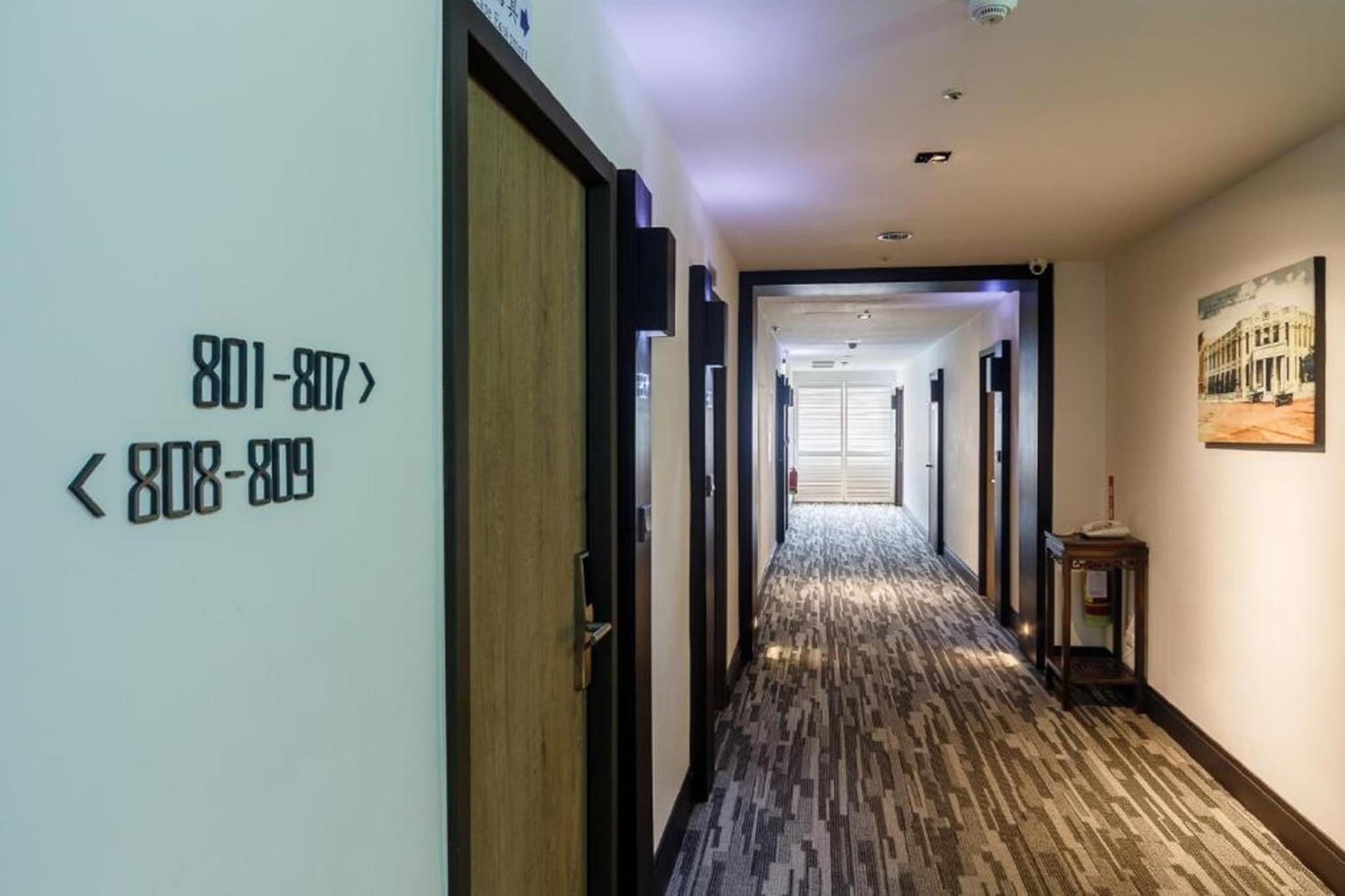 53 Hotel photo 7