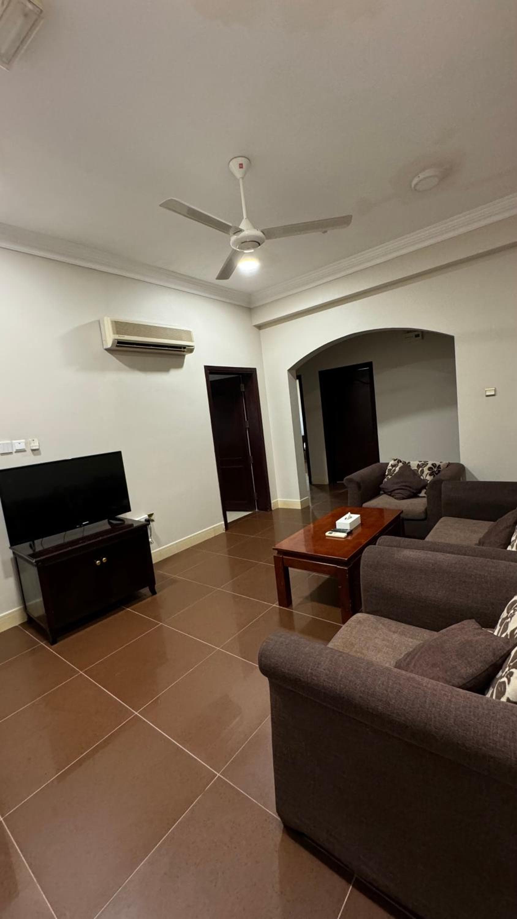 Gulf Crown Hotel Apartment photo 8