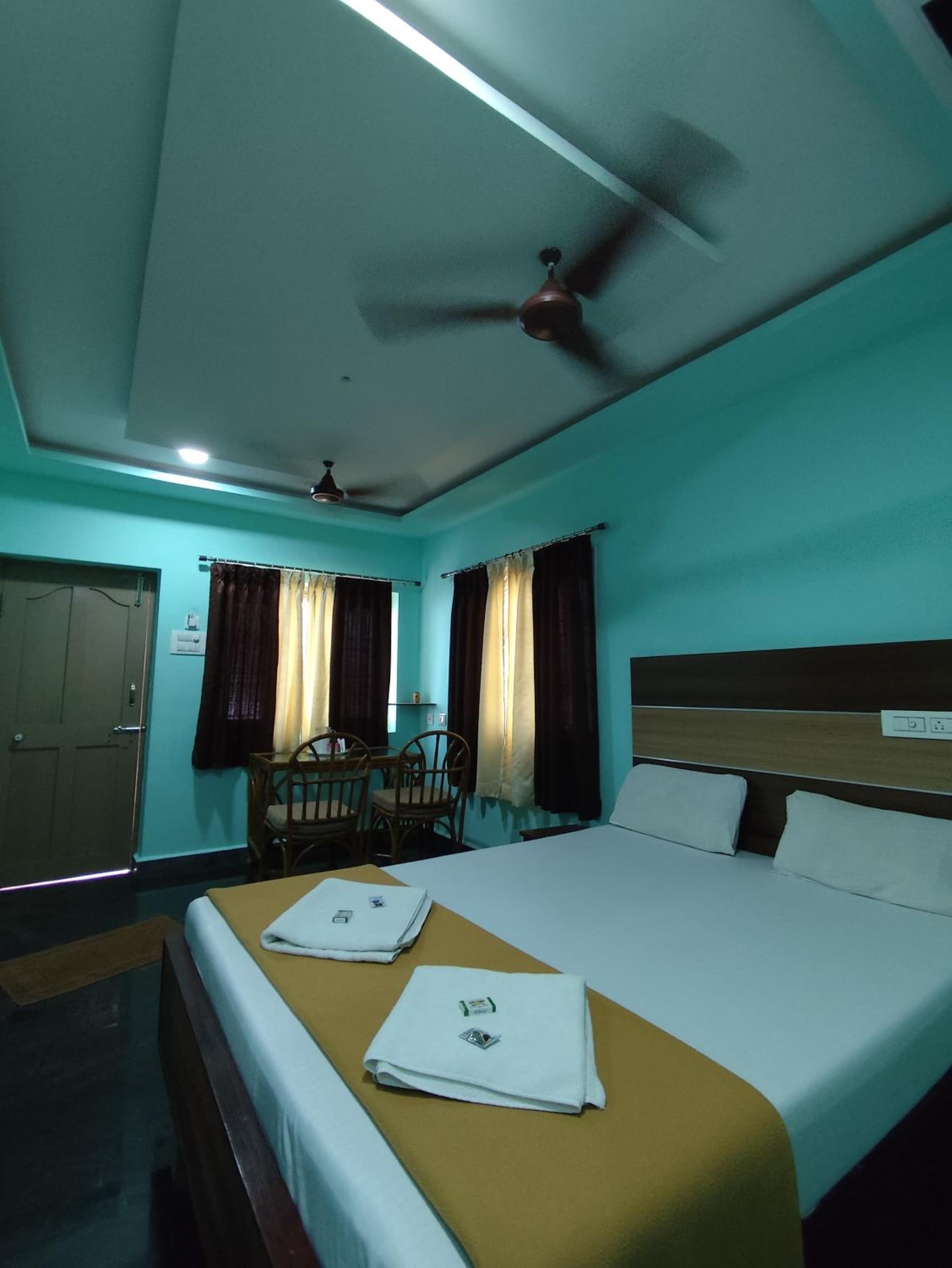 Sri Murugan Beach Paradise Hotel photo 7