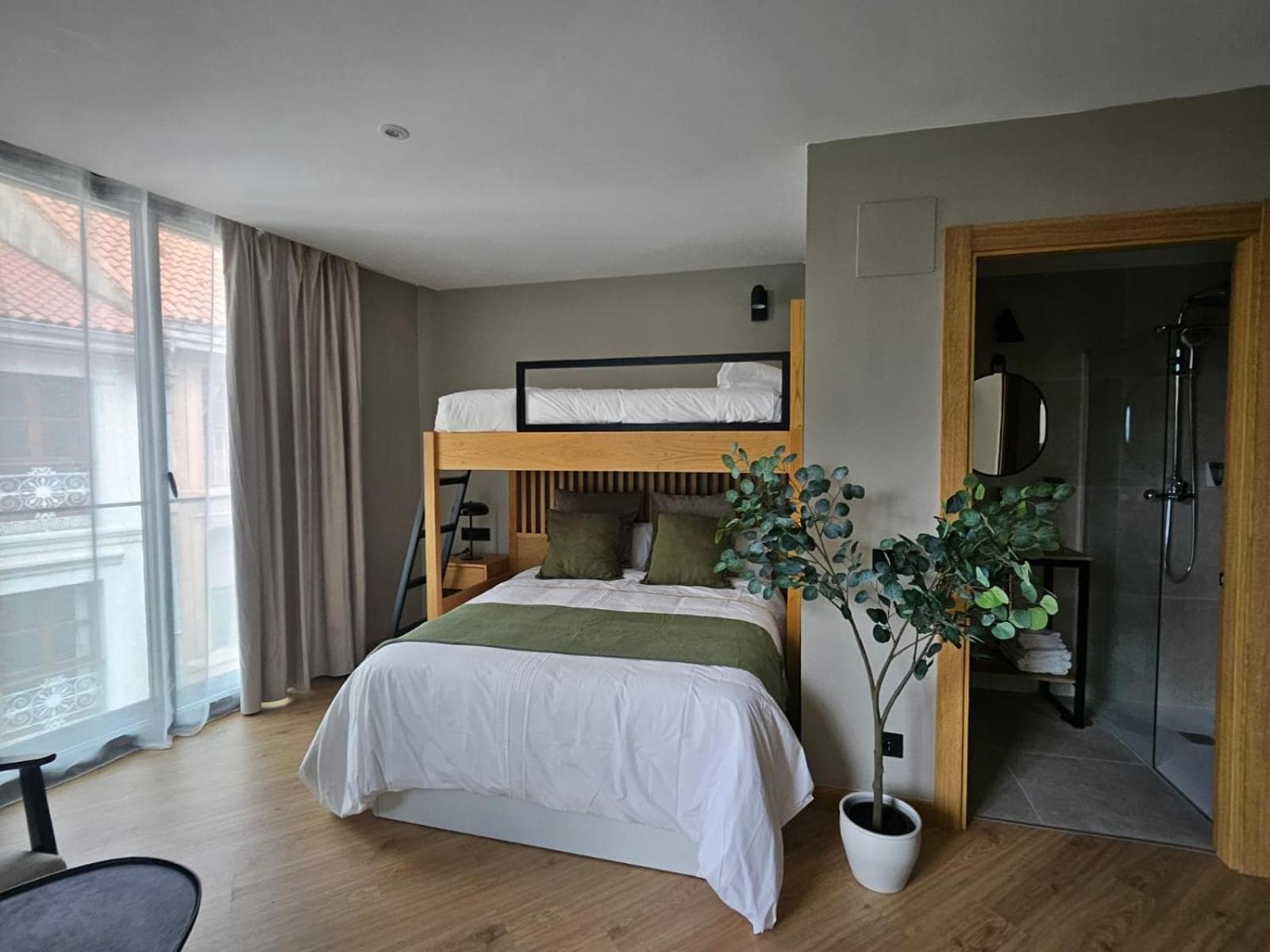 ZALLE OVIEDO SUITES photo 6