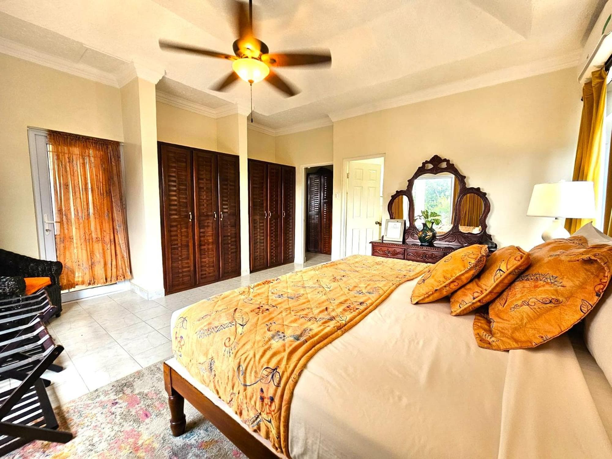 Mais Oui Villa photo 9