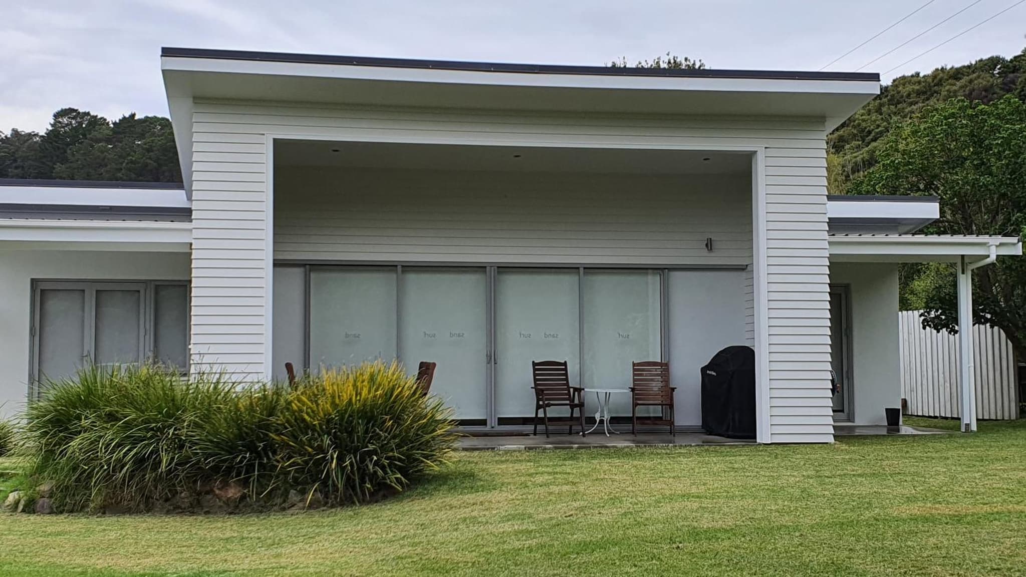Whangapoua waves photo 4