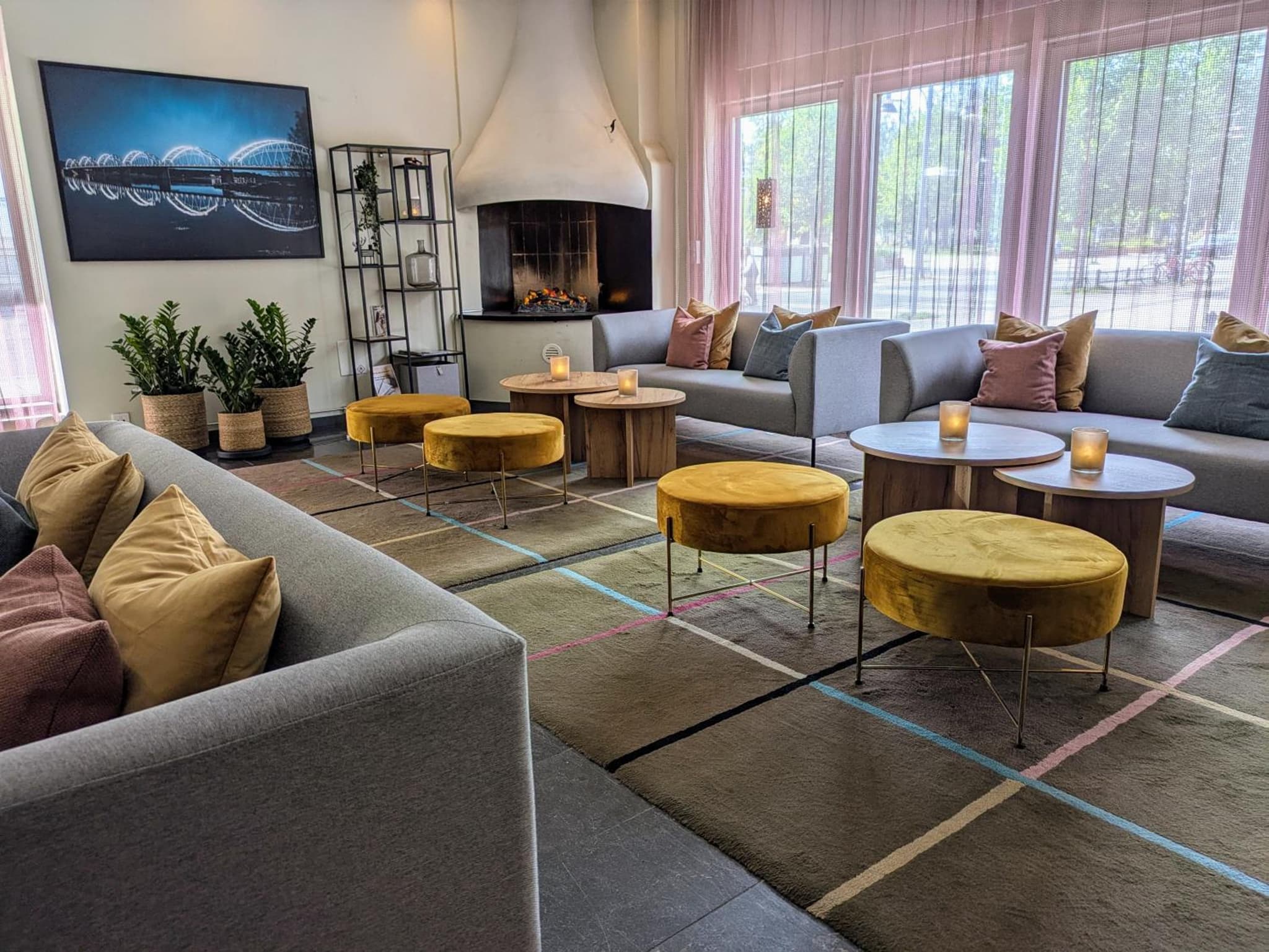 lounge