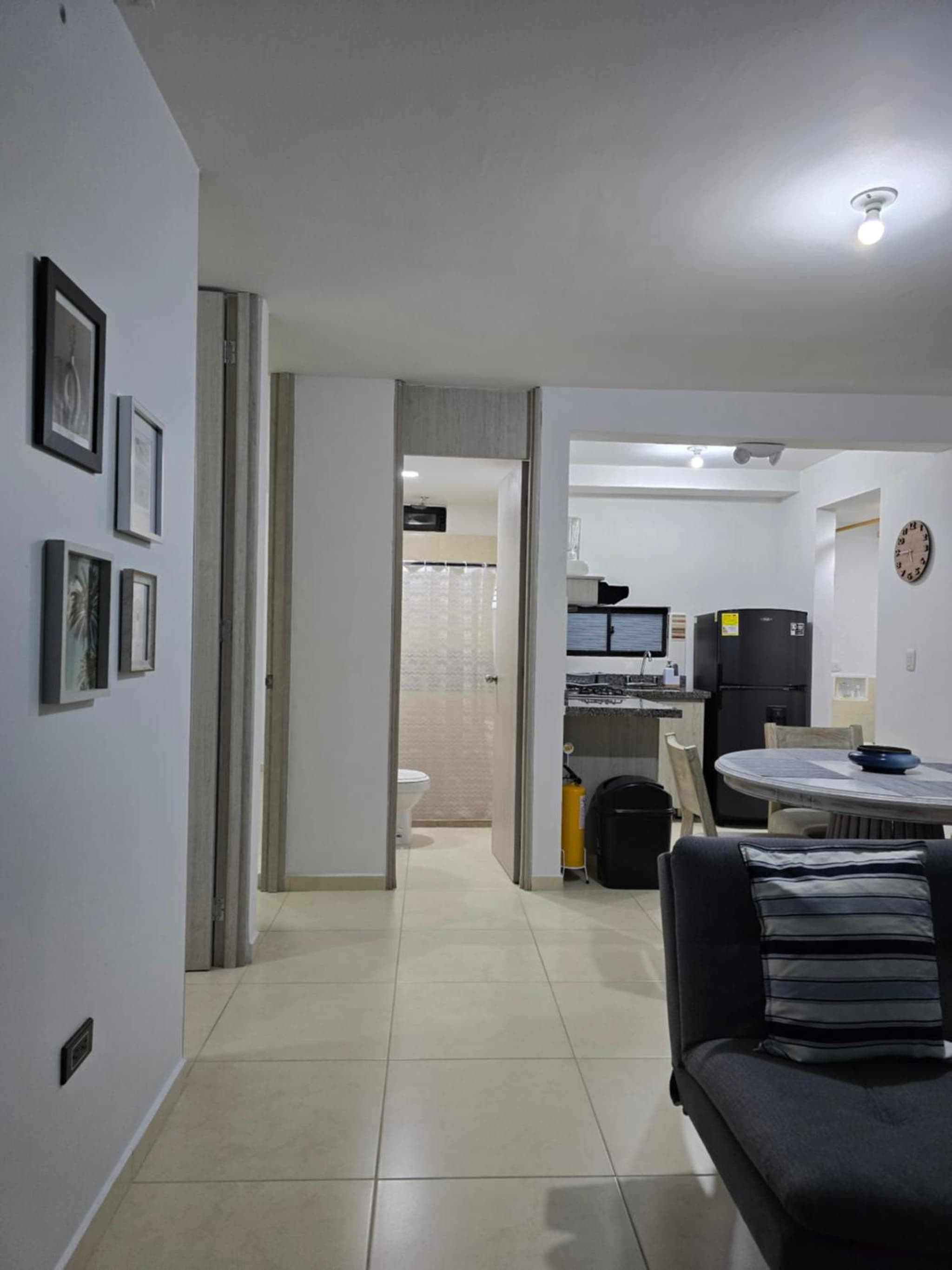 Apartamentos PRIVADOS 2 - 3 Habitaciones 4 Piscinas, 3 Jacuzzi, Sauna Cerca Aeropuerto y Parque del Cafe By Molca Travel photo 9