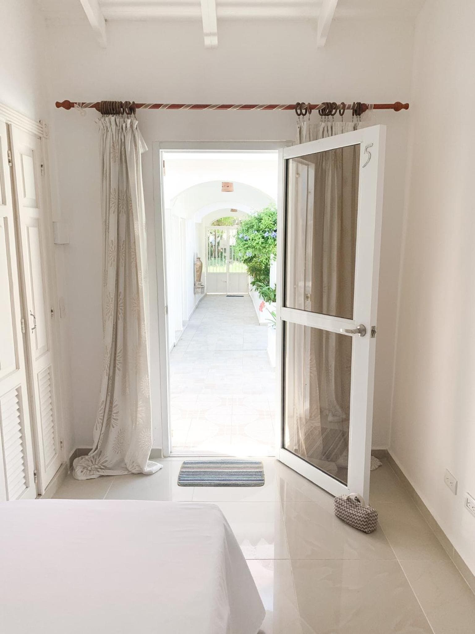 Brisas Doradas Beachfront Villa photo 8