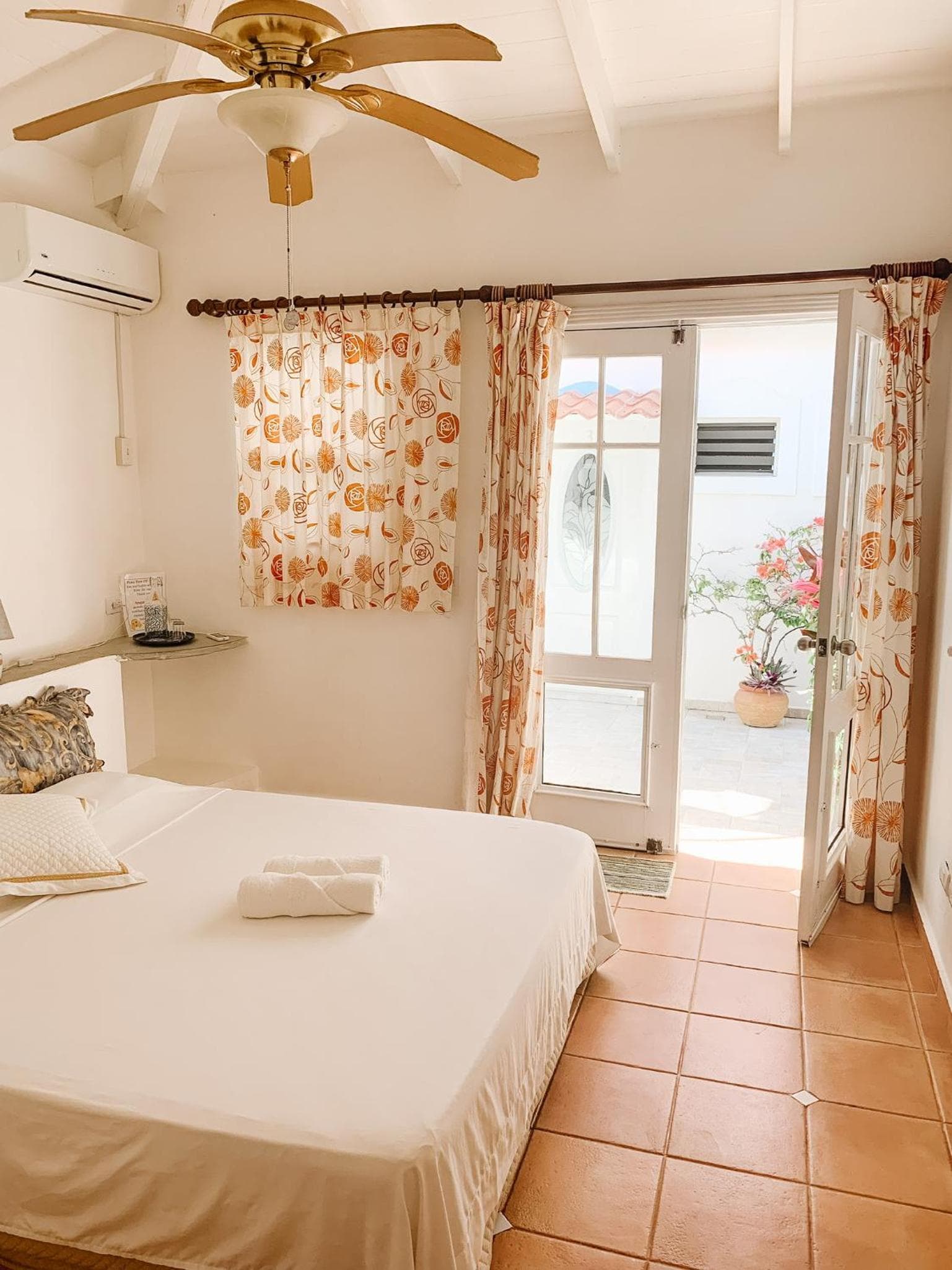 Brisas Doradas Beachfront Villa photo 6
