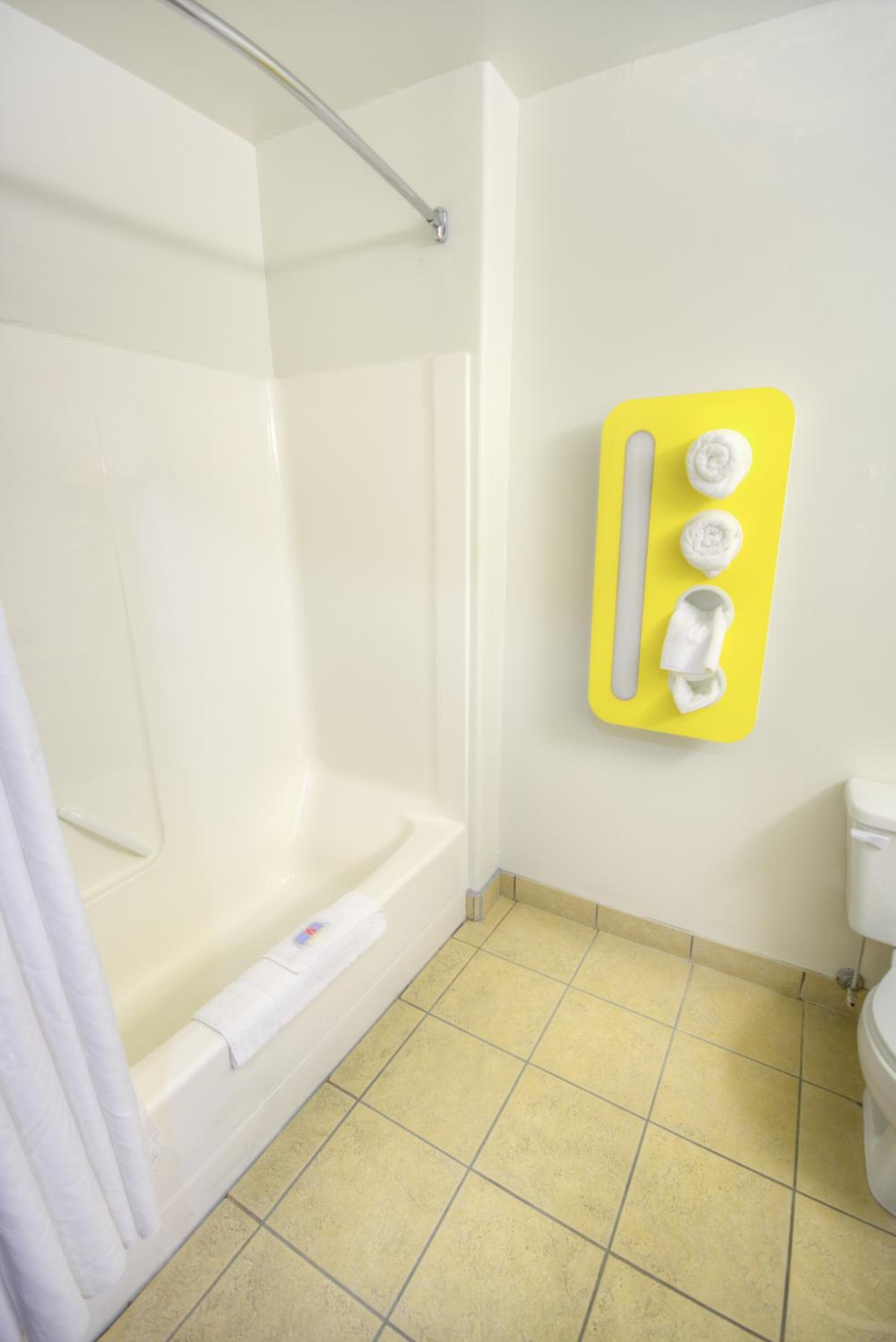 Motel 6-Regina, SK photo 3