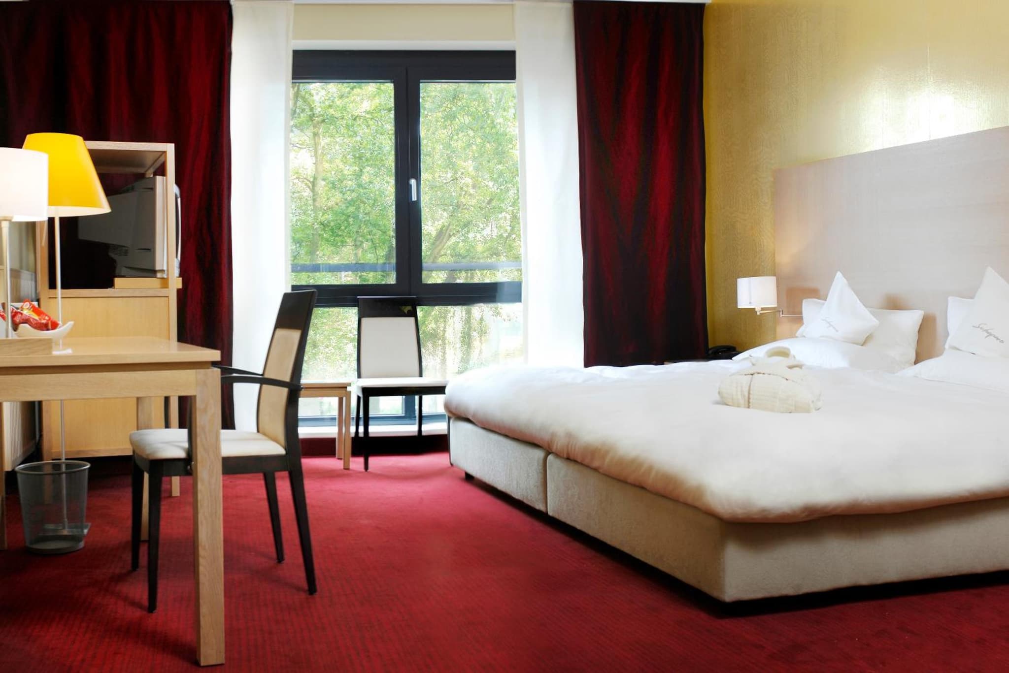 hotel room