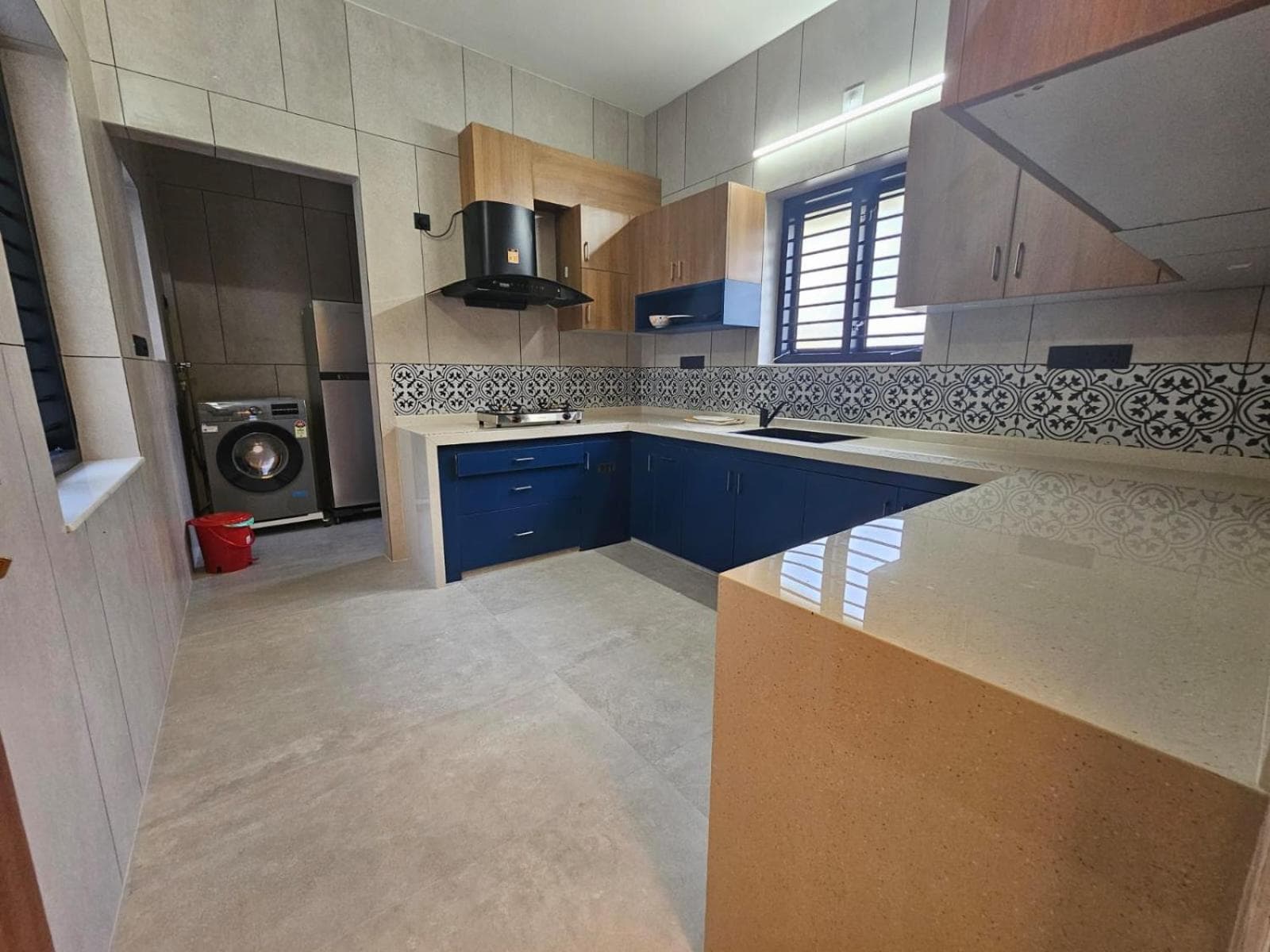 HRISHI Guest Suites 2BHK photo 9