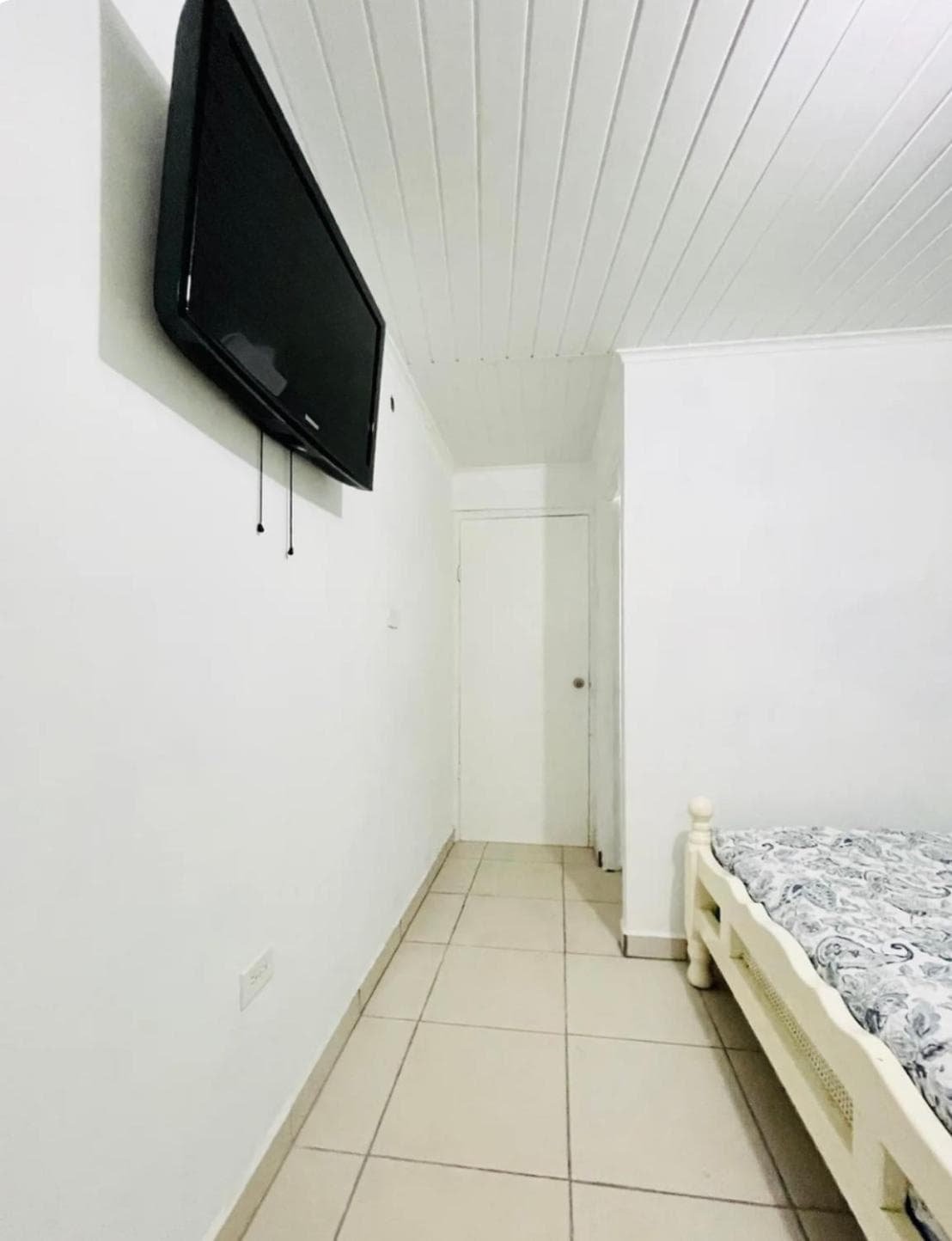 Downtown apartment close to Bus station photo 6