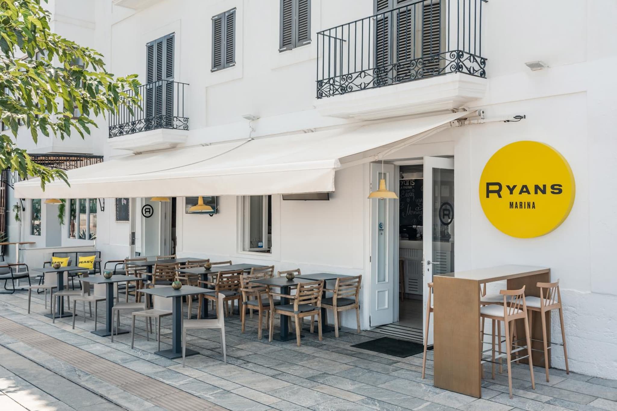 Ryans La Marina photo 6