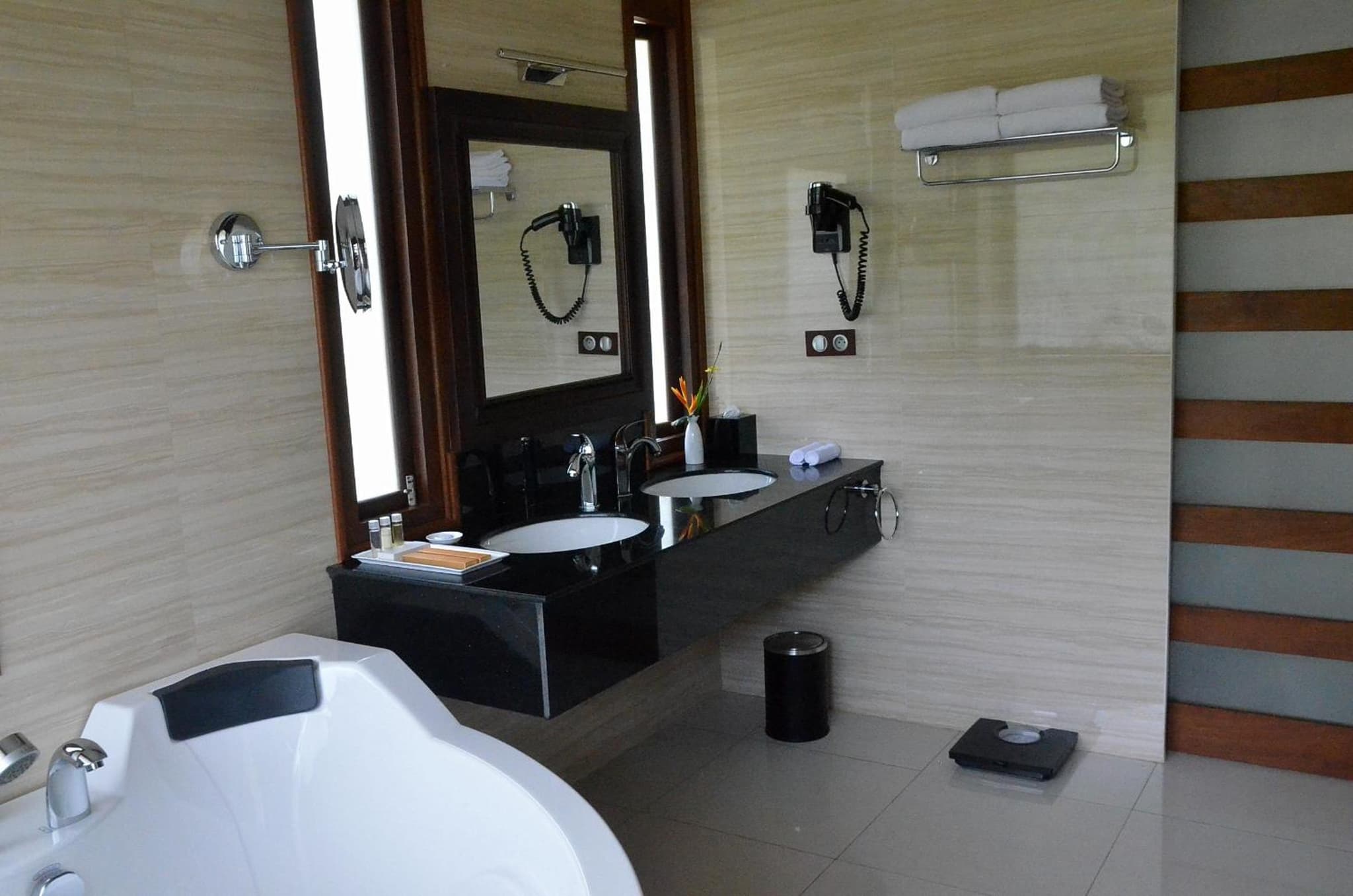Cominsia Lodge photo 6