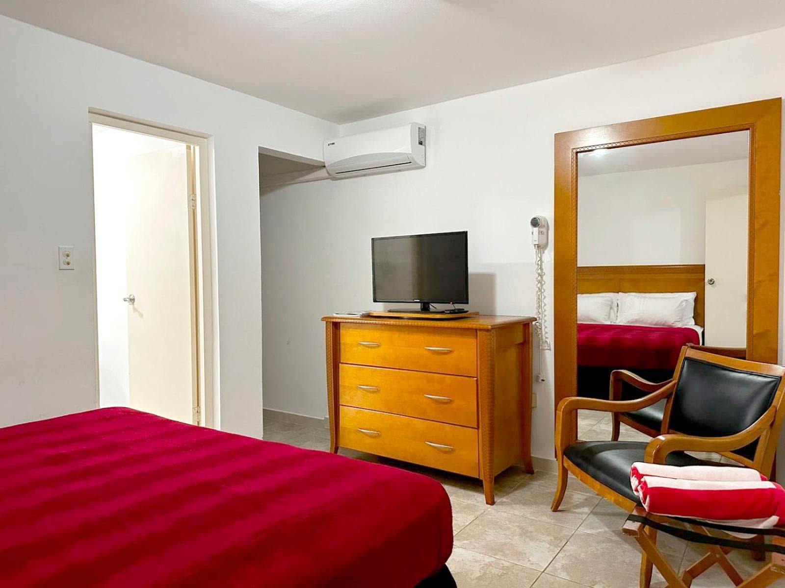 Ladybugs Apartments photo 6