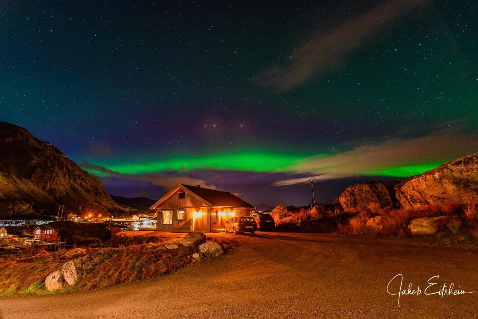 Oceanfront Cabin in Lofoten with Panoramic View